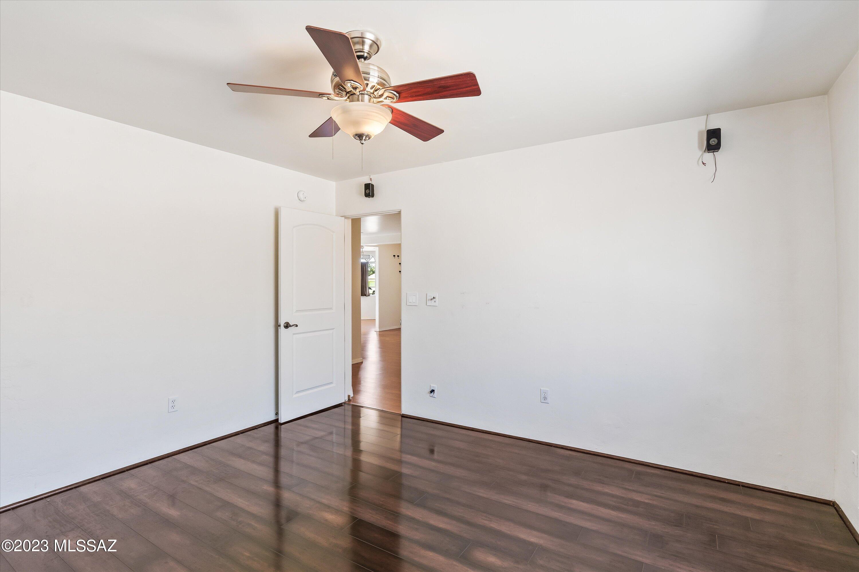 Sunland Vista - Residential