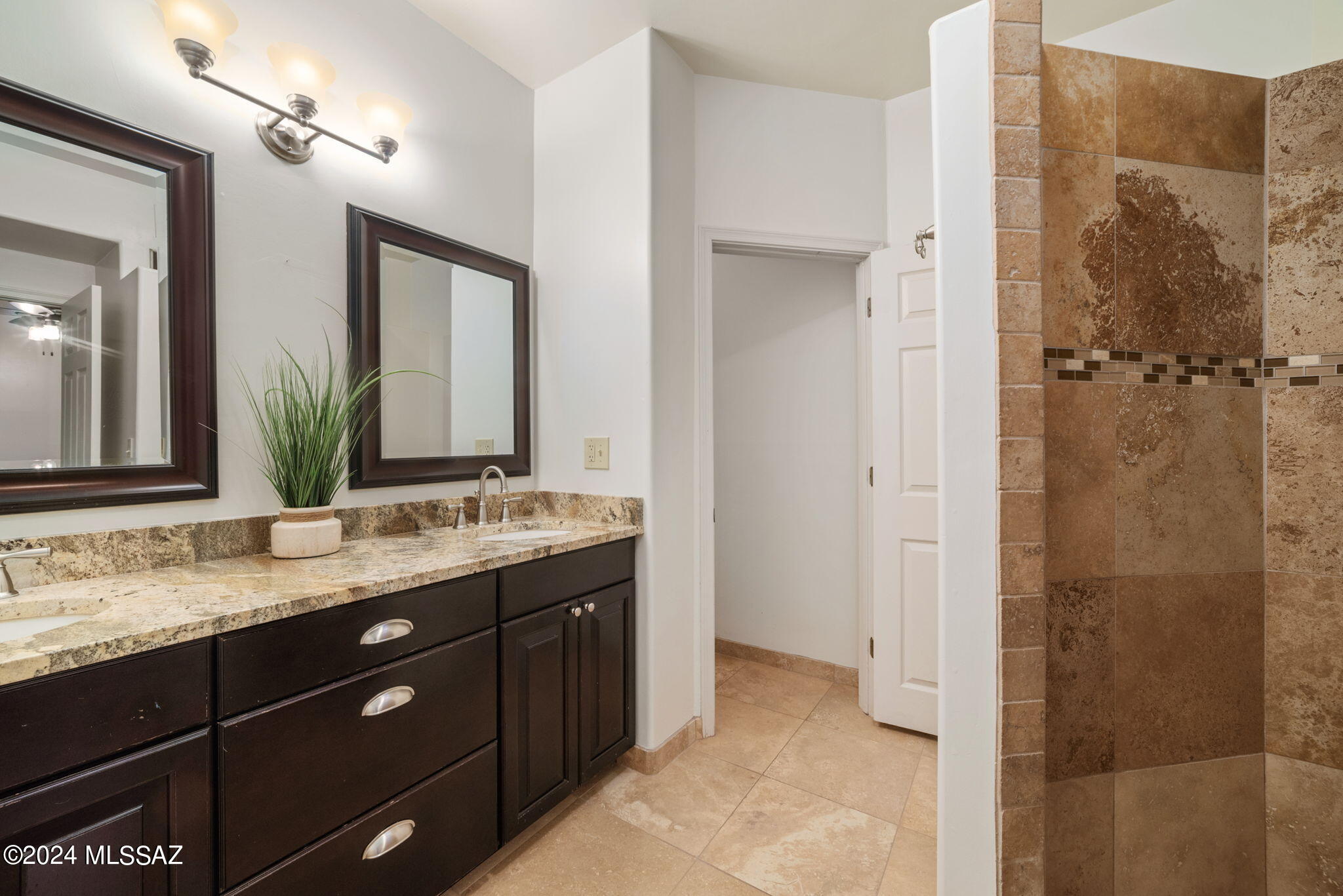 Sabino Vista Knolls (61-135) - Residential