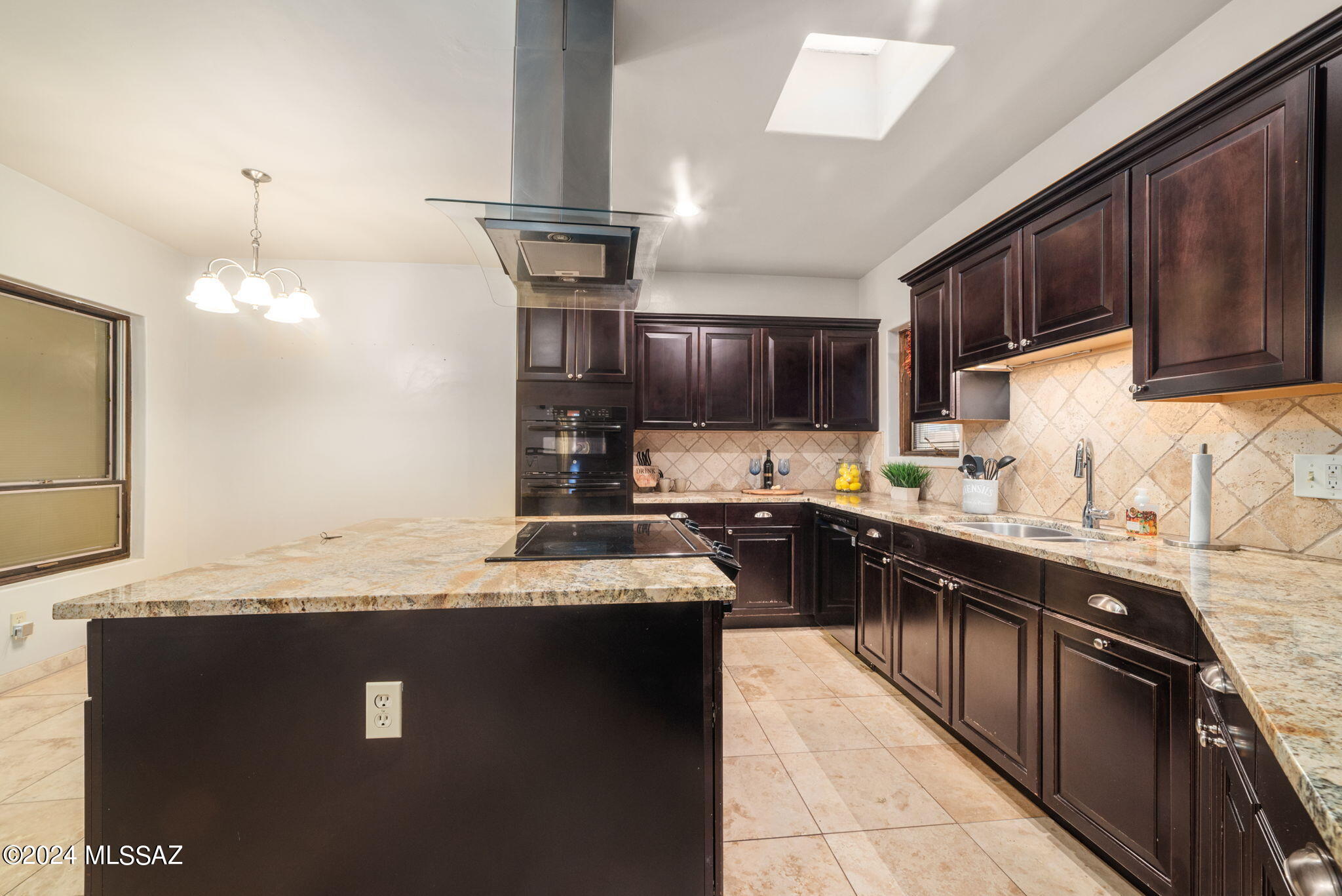 Sabino Vista Knolls (61-135) - Residential