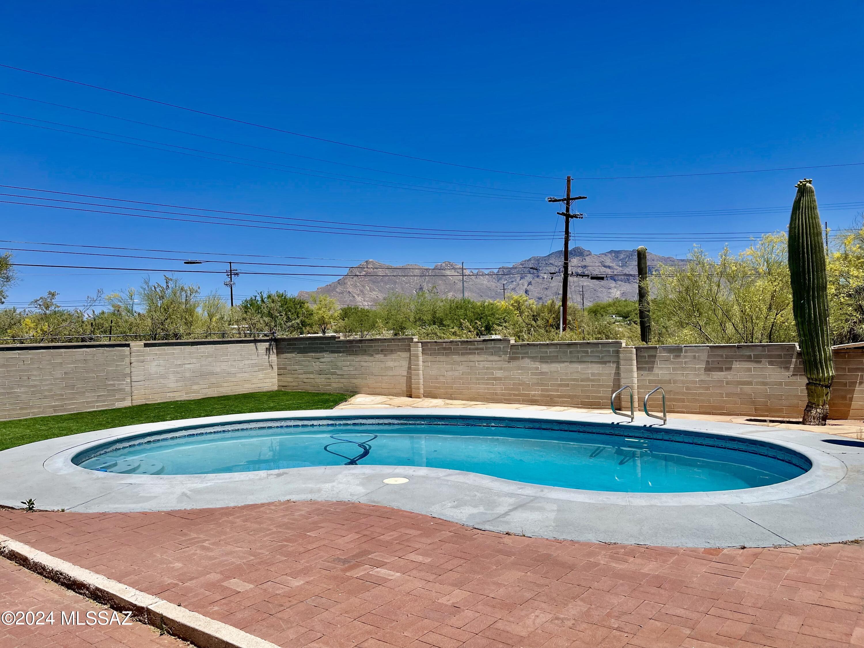 View Tucson, AZ 85704 house