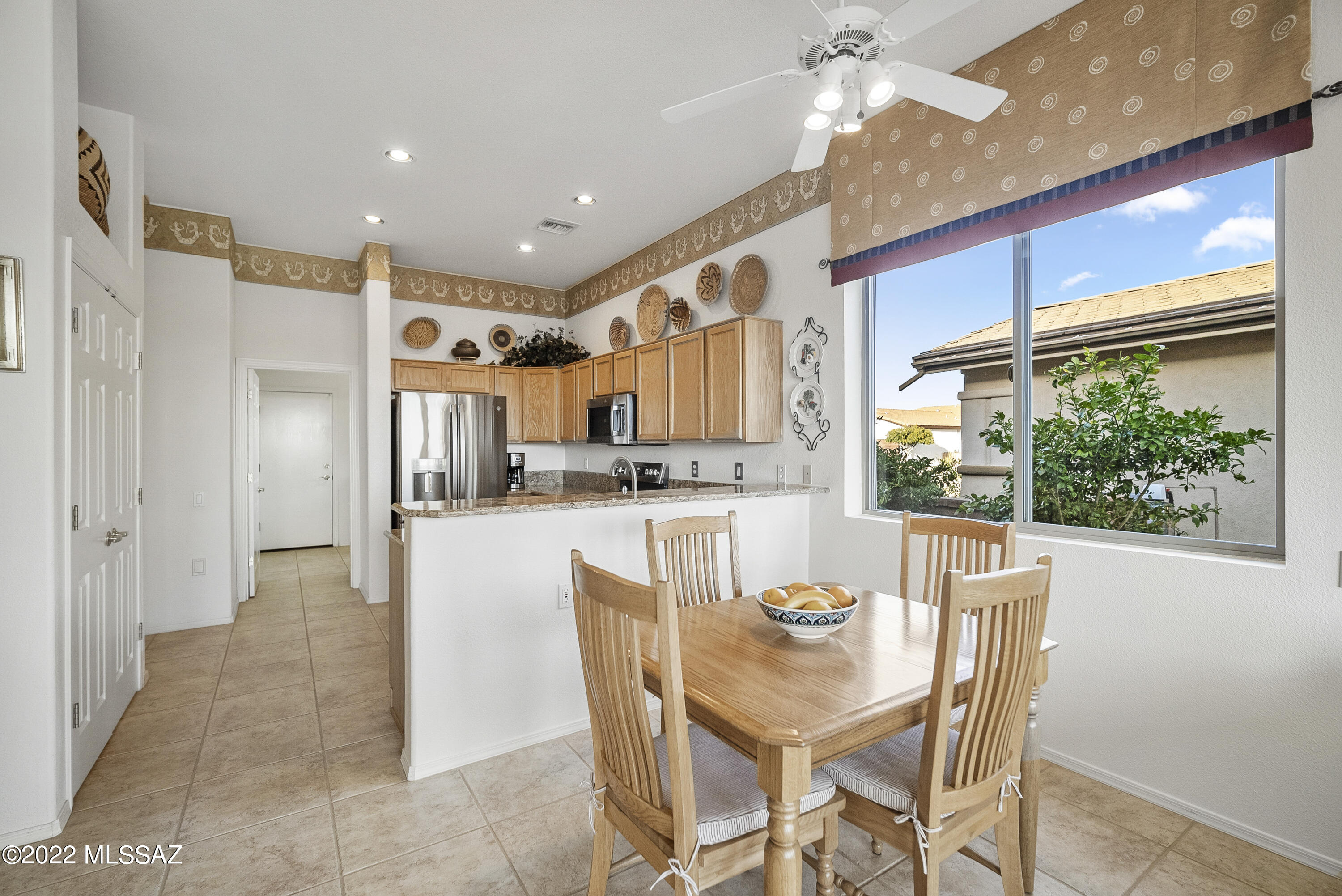 San Ignacio Heights (136-156) - Residential