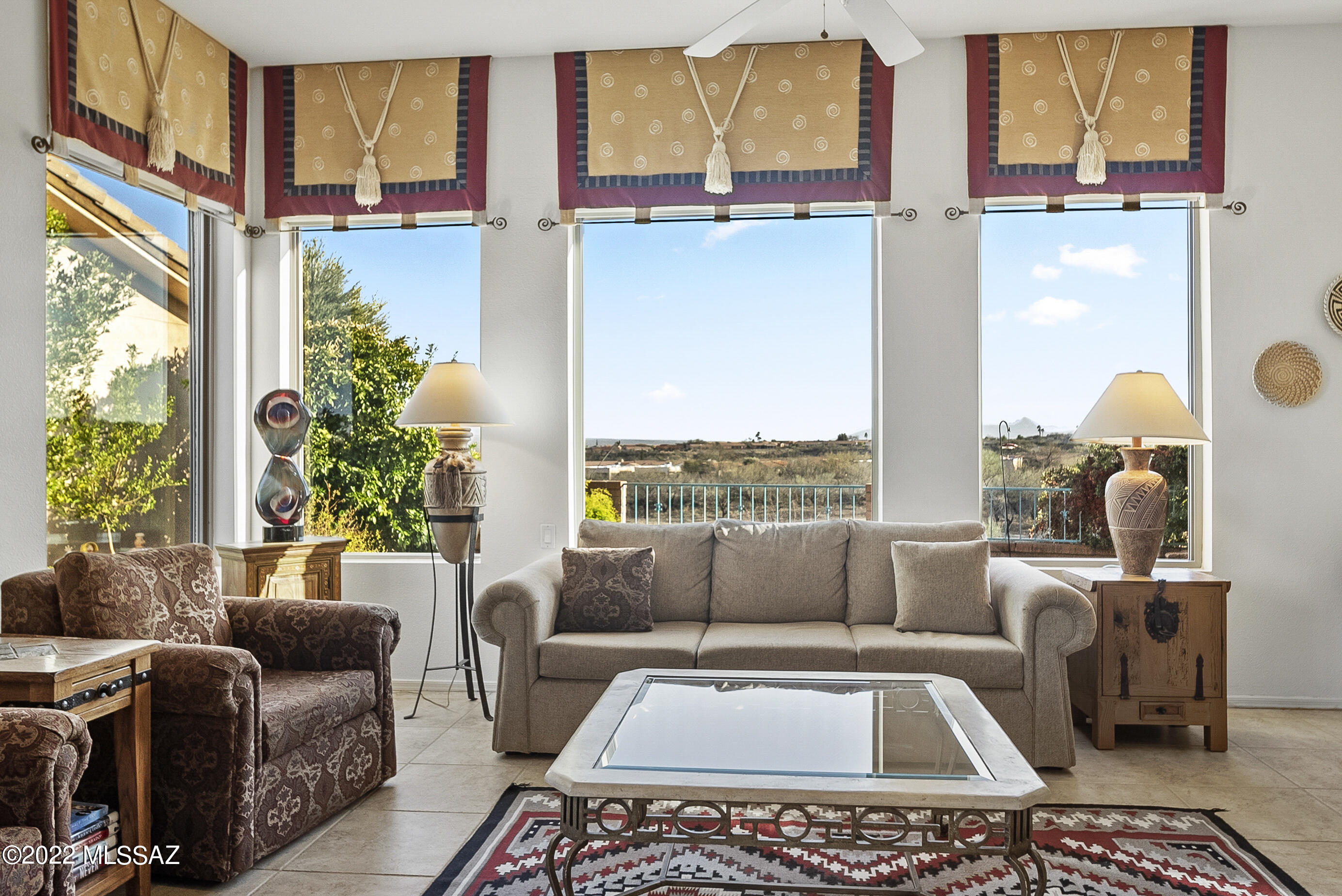 San Ignacio Heights (136-156) - Residential