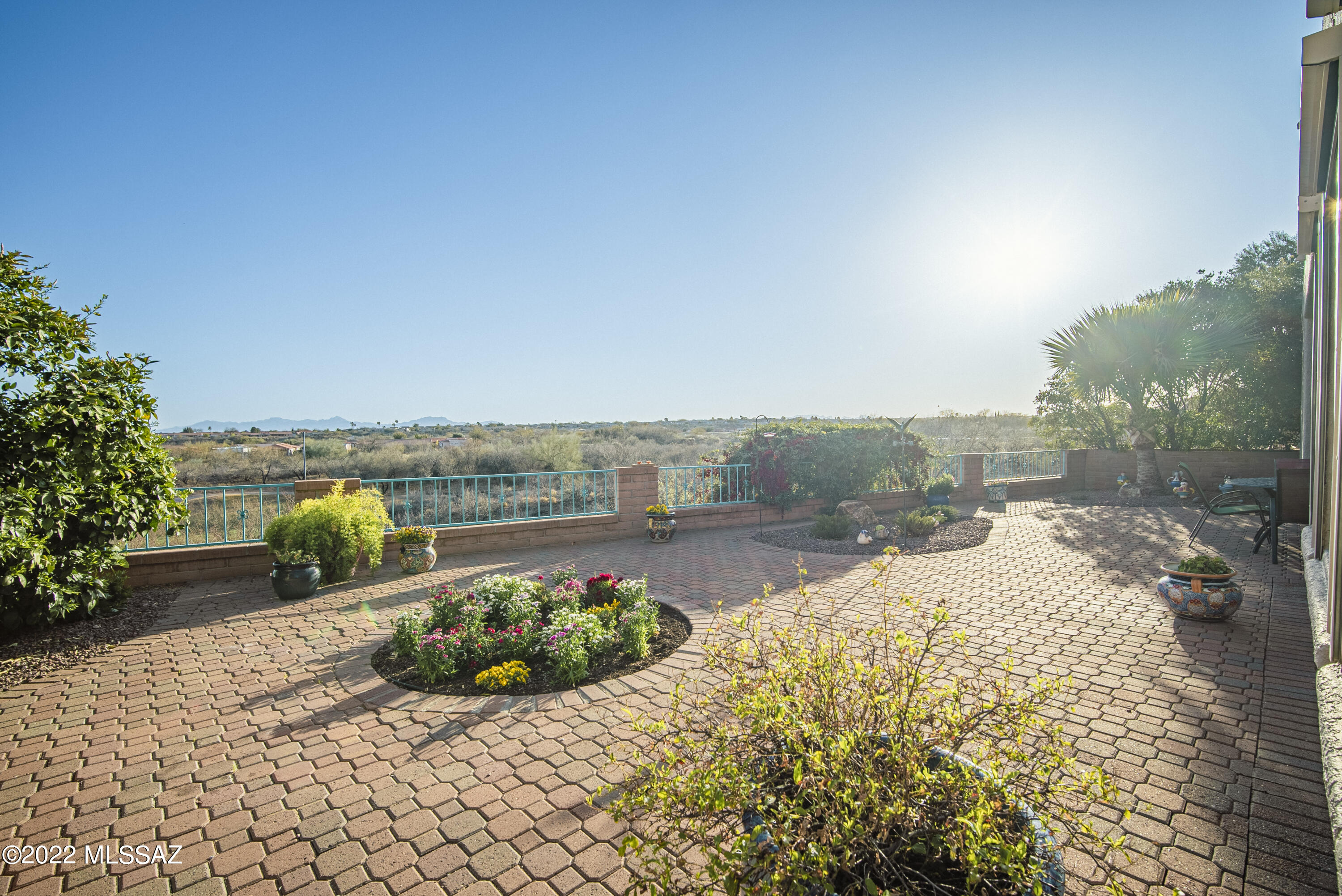 San Ignacio Heights (136-156) - Residential