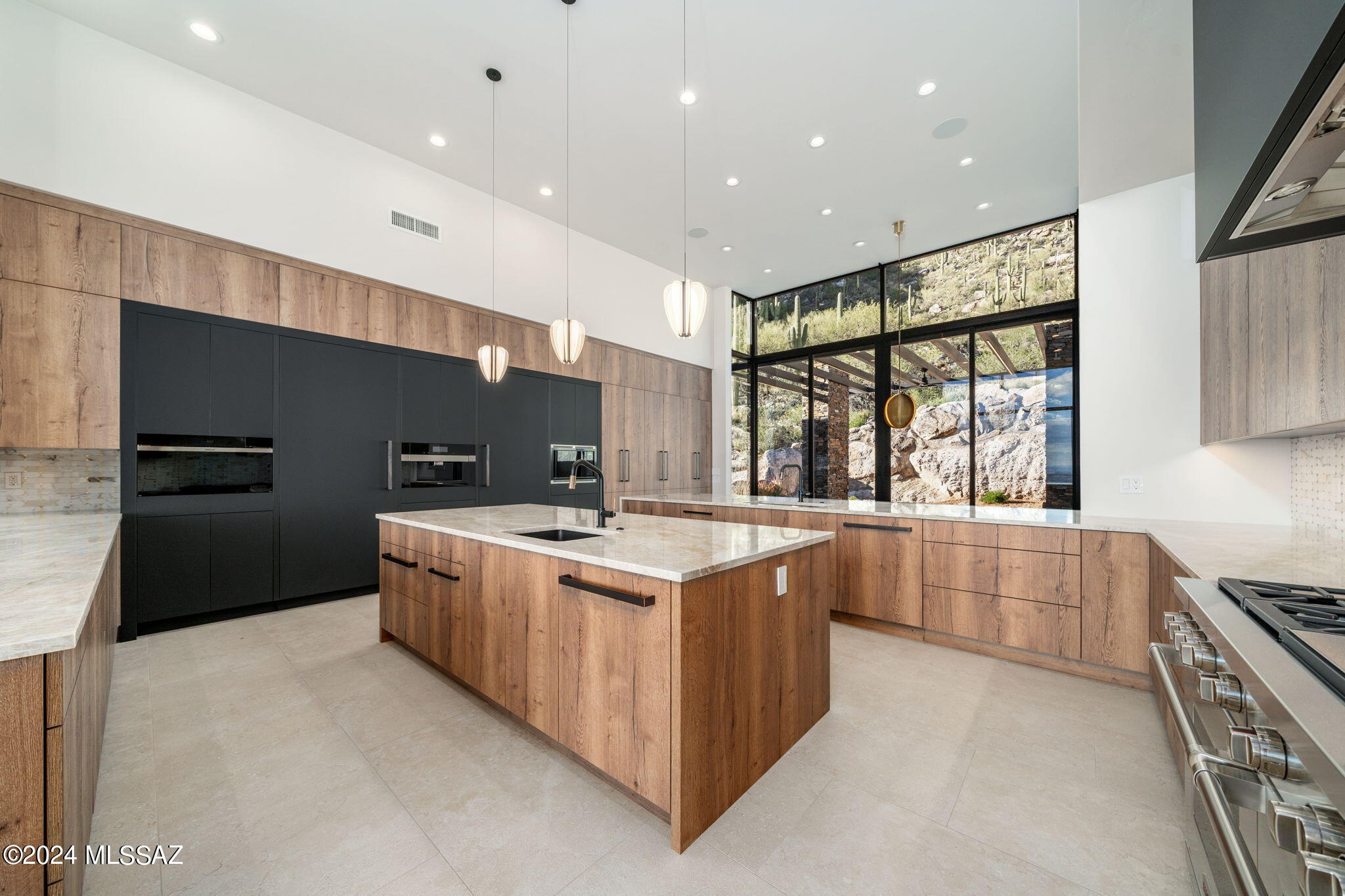 Summit (1-11) - Residential