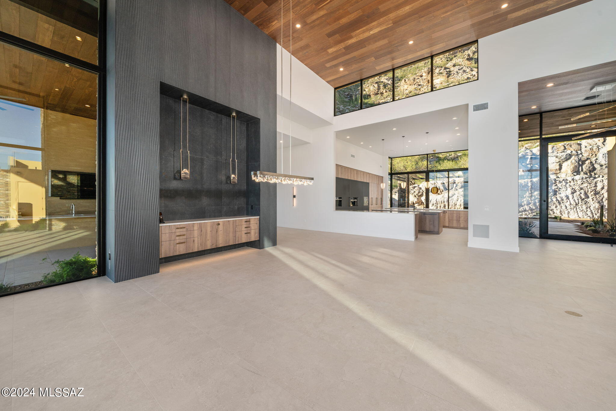 Summit (1-11) - Residential