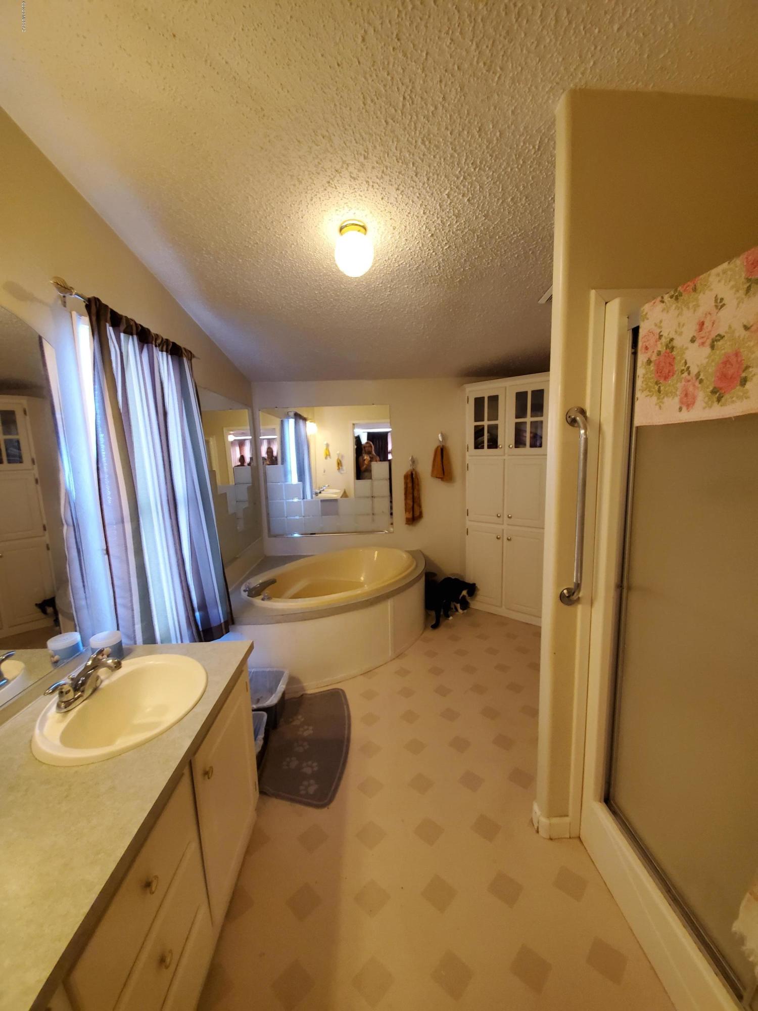 Rancho Del Cielo - Residential