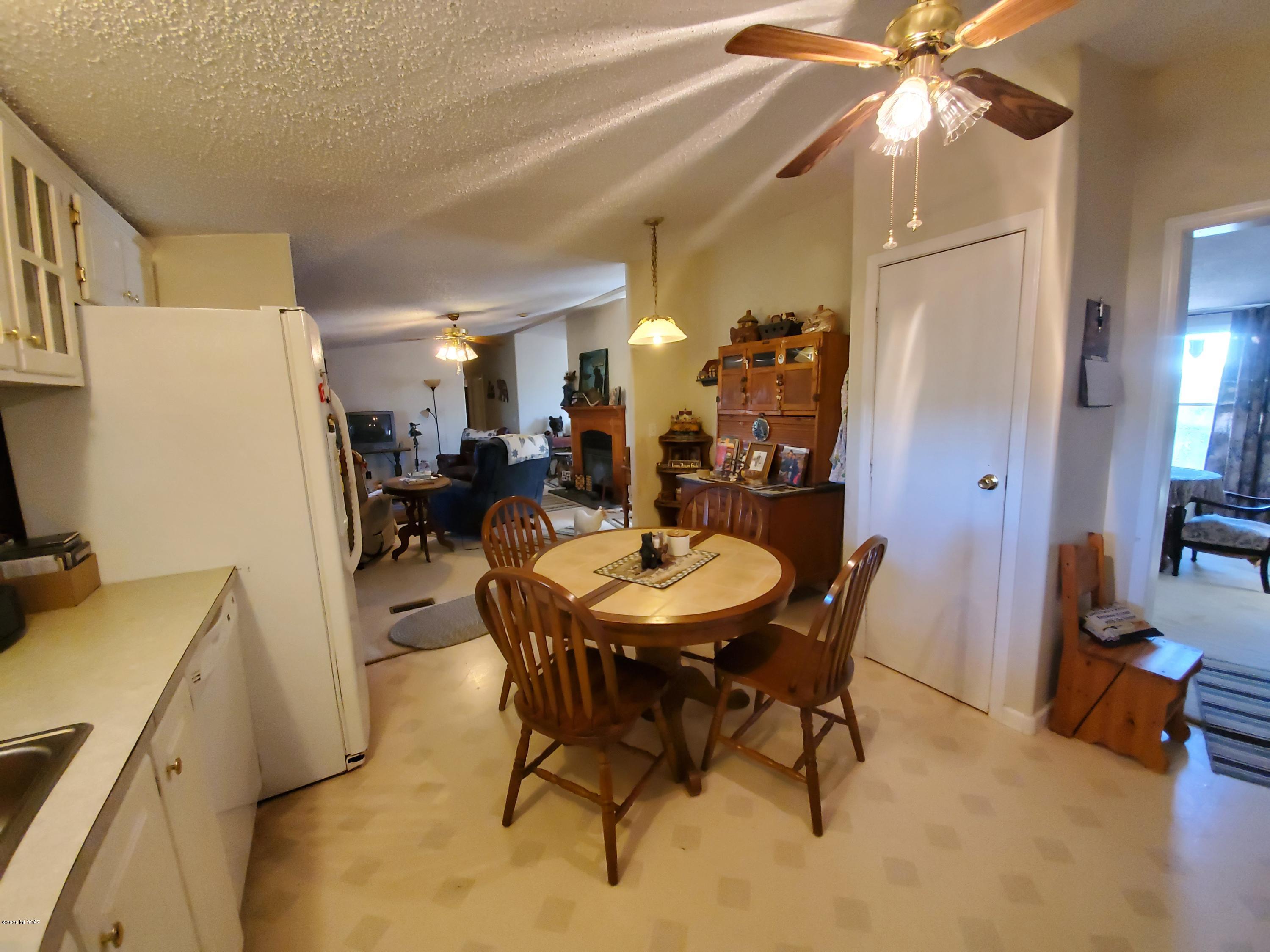 Rancho Del Cielo - Residential