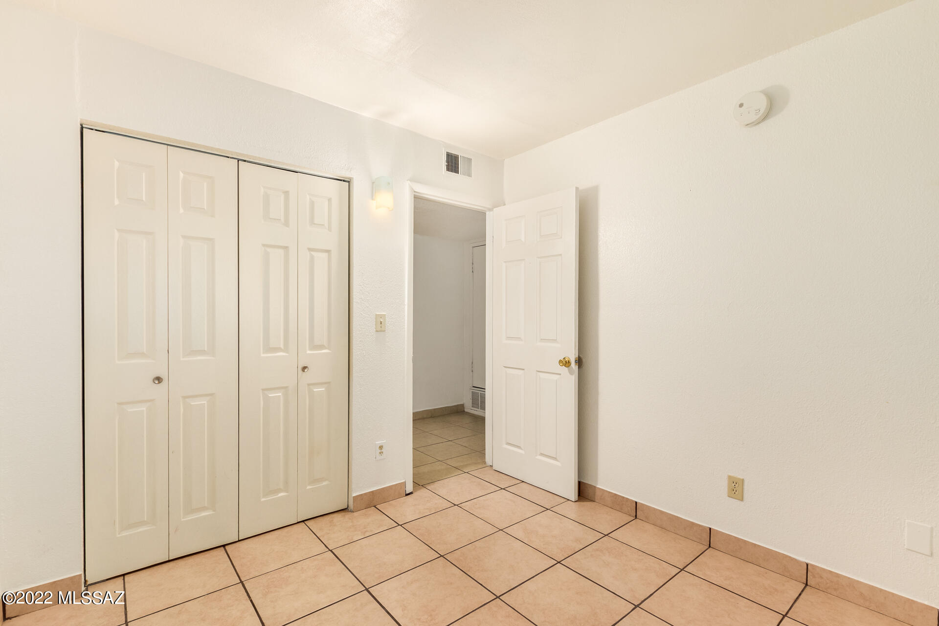 Kennedy Park Twnhss (1-125) - Residential