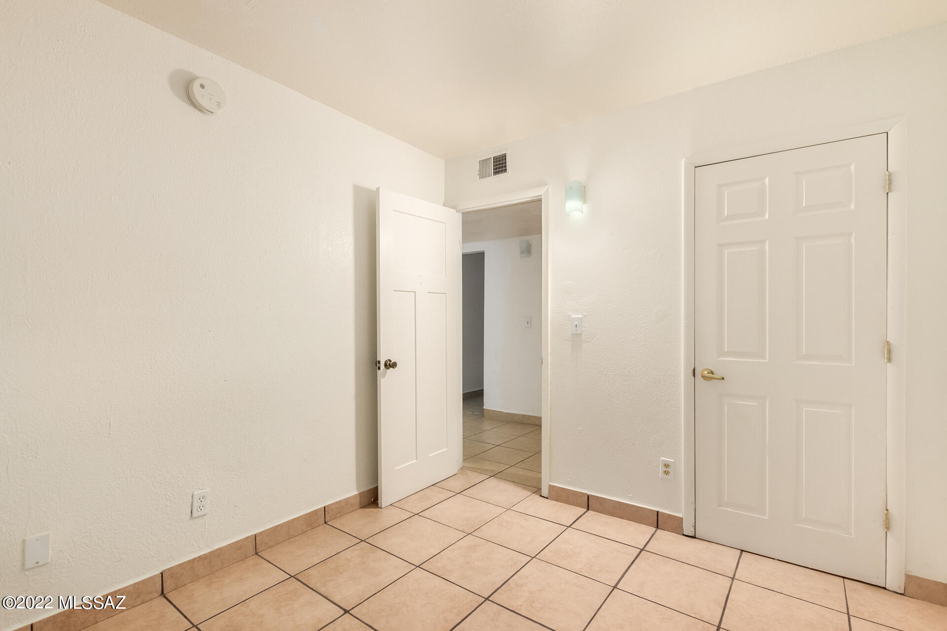 Kennedy Park Twnhss (1-125) - Residential