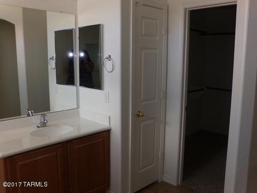 Presidio De Cancion (1-200) - Residential Lease