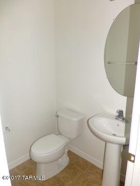 Presidio De Cancion (1-200) - Residential Lease