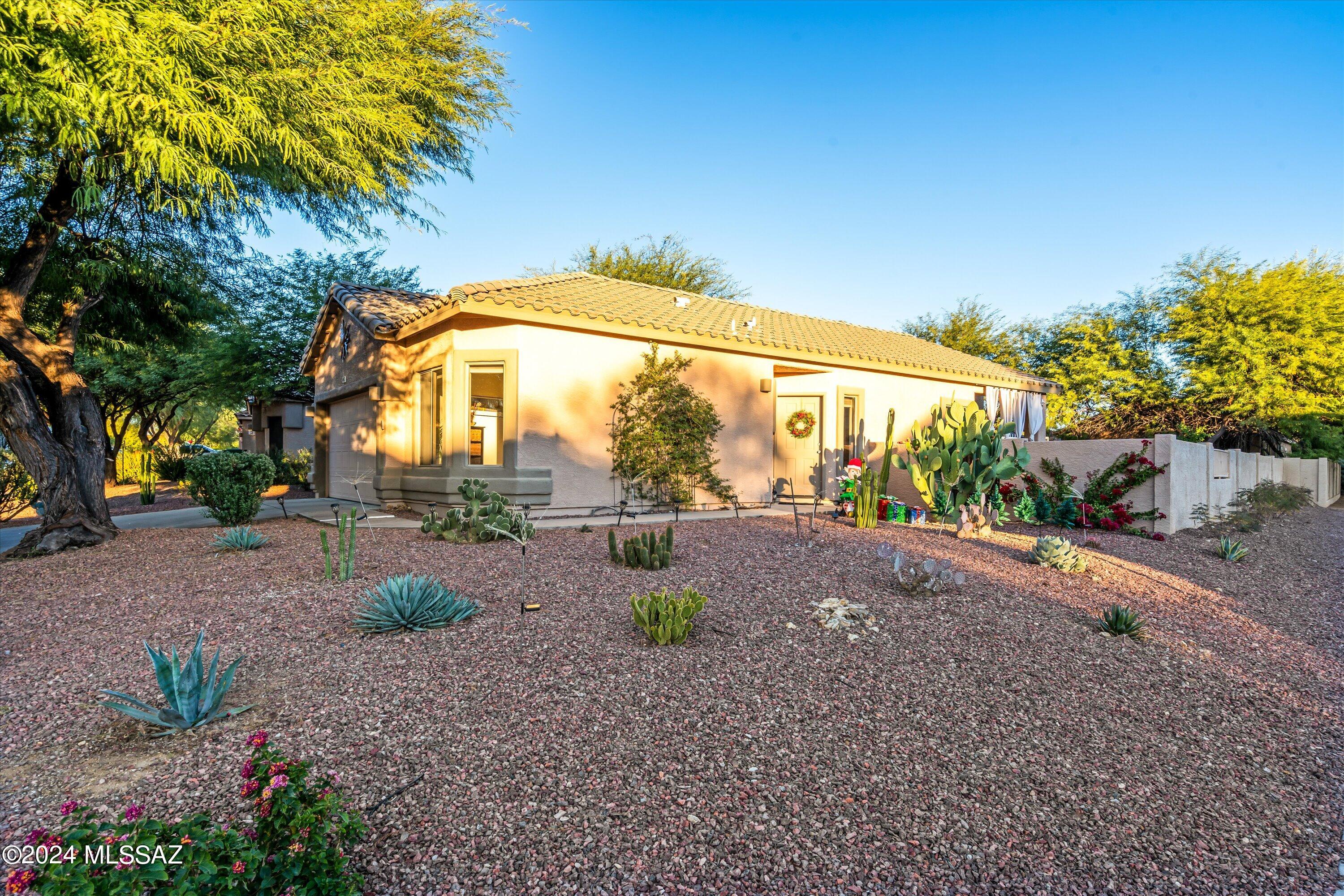 Rancho Sahuarita Presidio De Arboles (1-145) - Residential