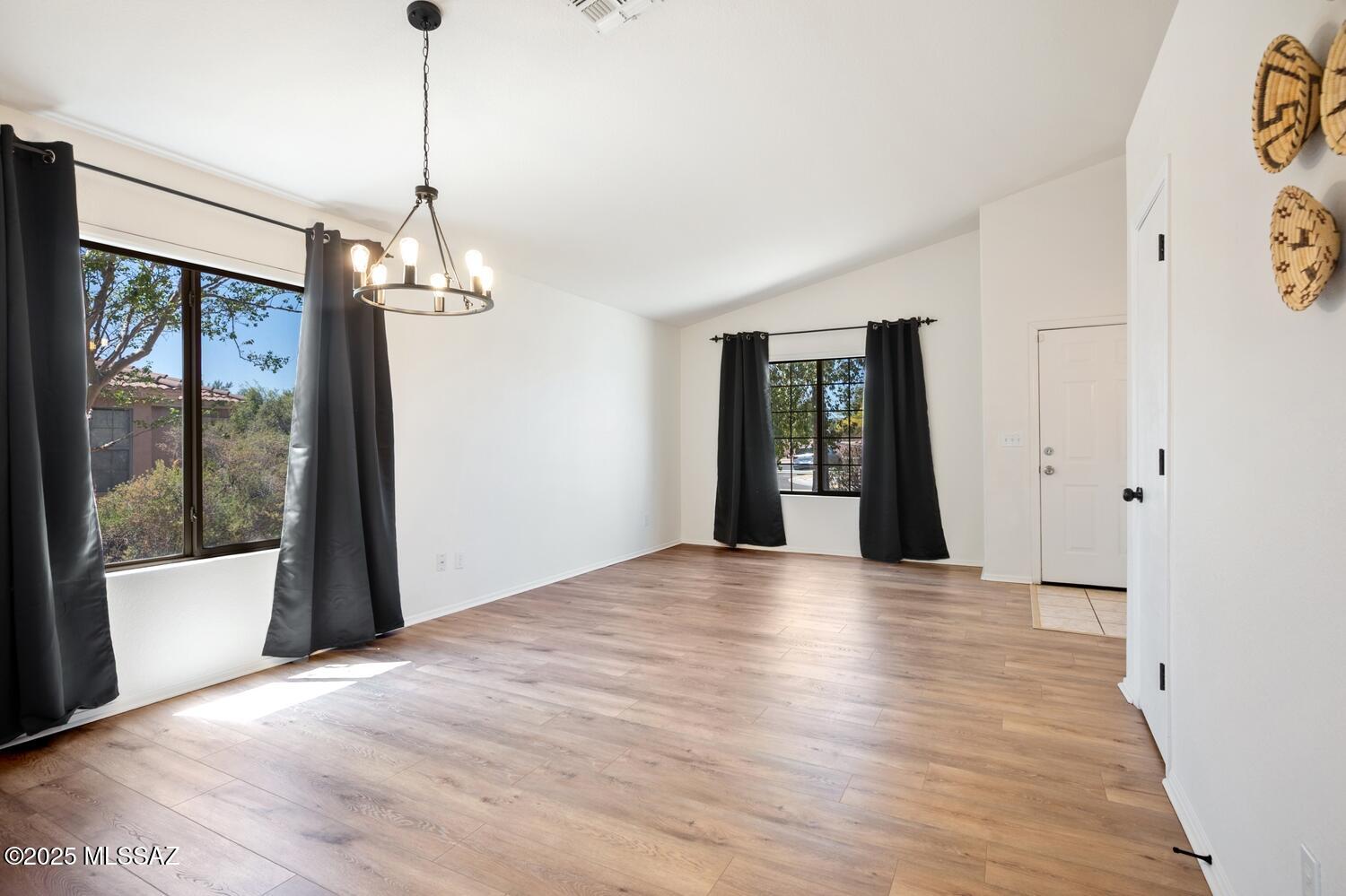 3243 W Donovan Drive