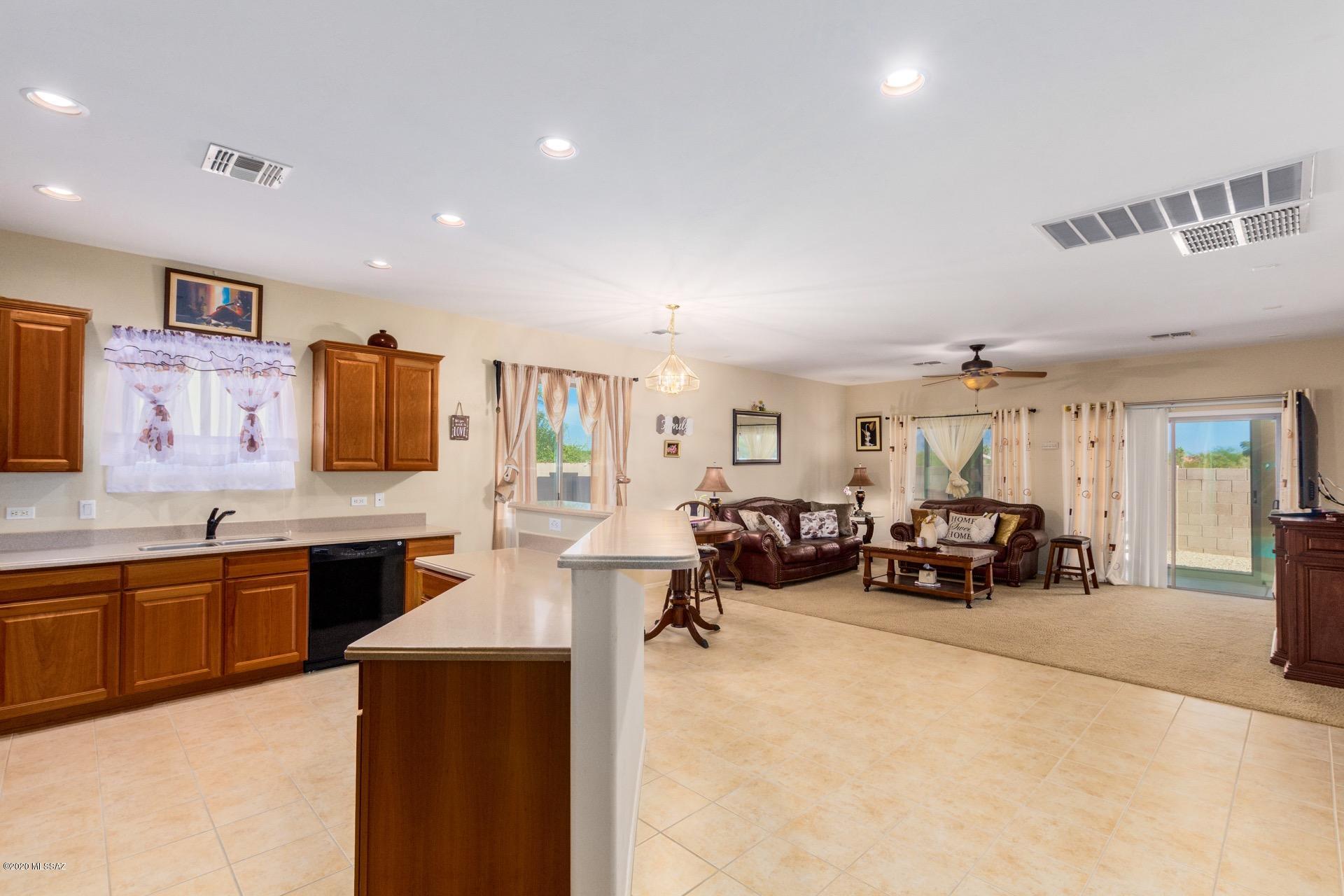 The Villas at Continental Ranch - Residential