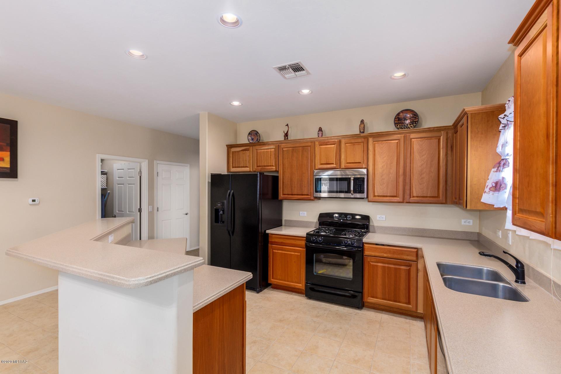 The Villas at Continental Ranch - Residential