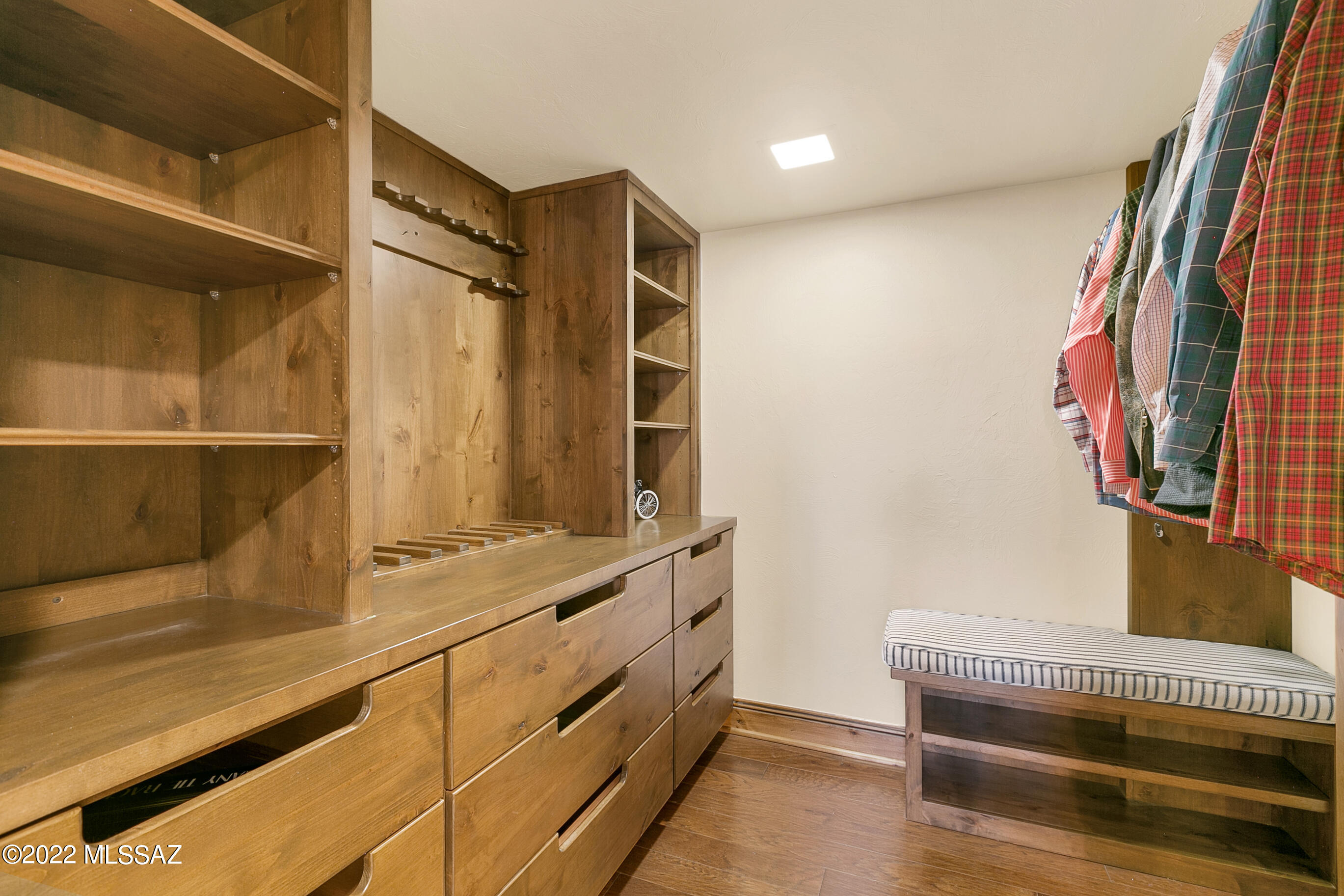 Country Club Vista (1-74) - Residential