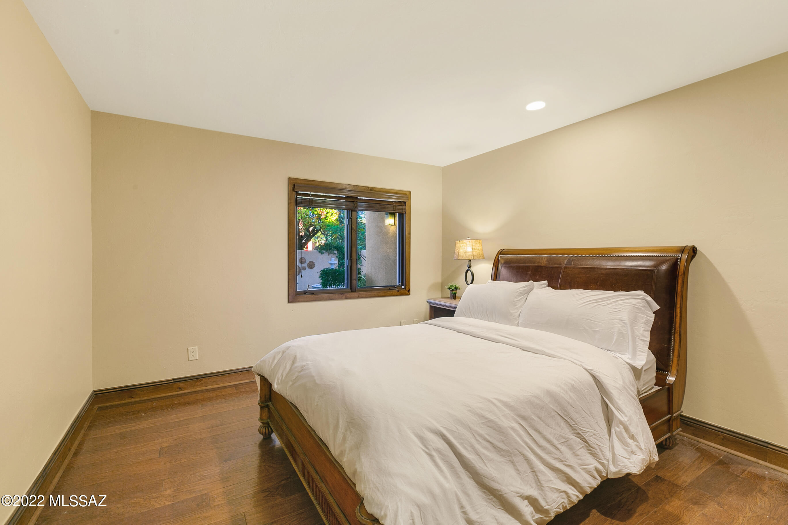 Country Club Vista (1-74) - Residential