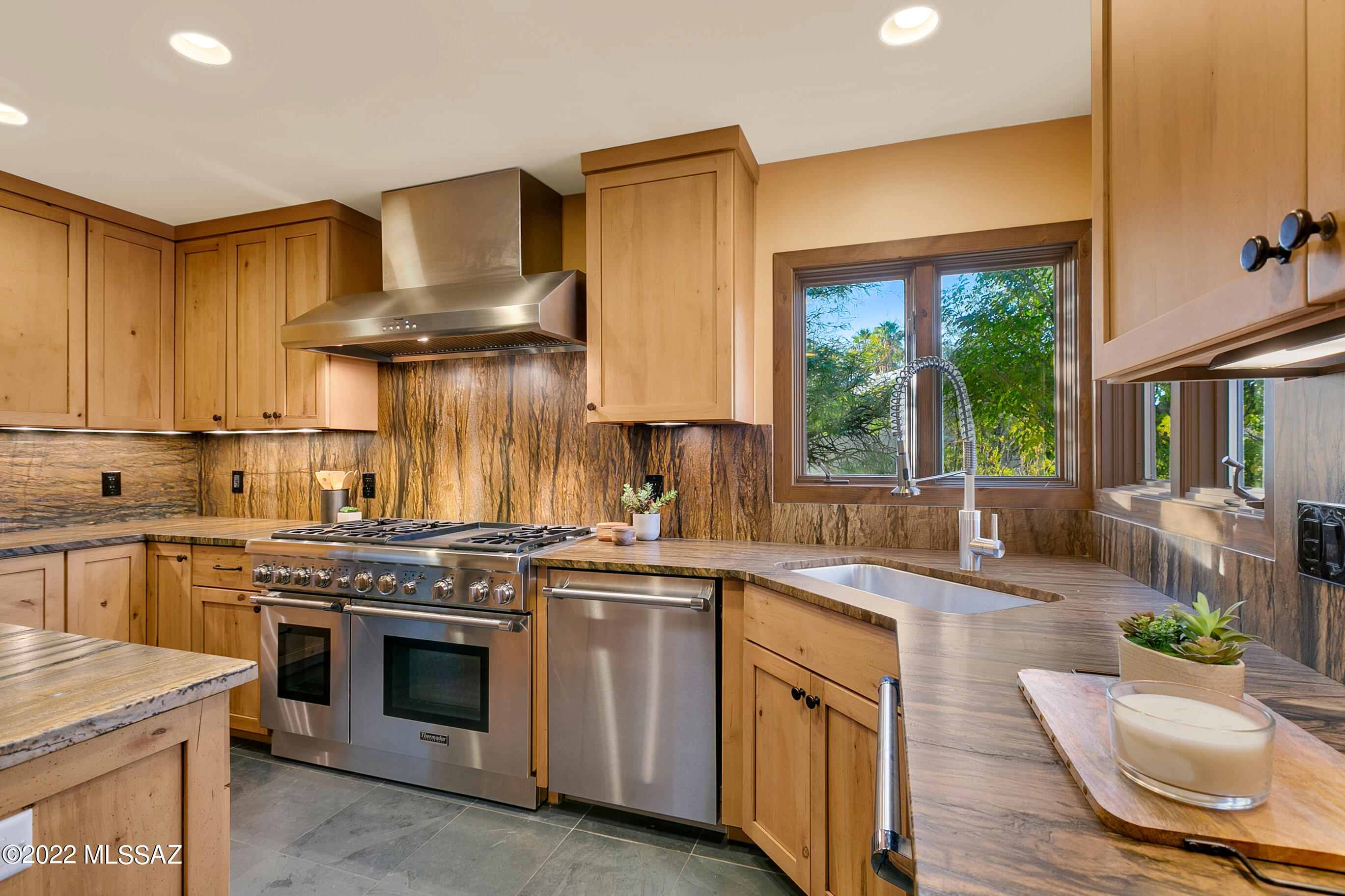 Country Club Vista (1-74) - Residential