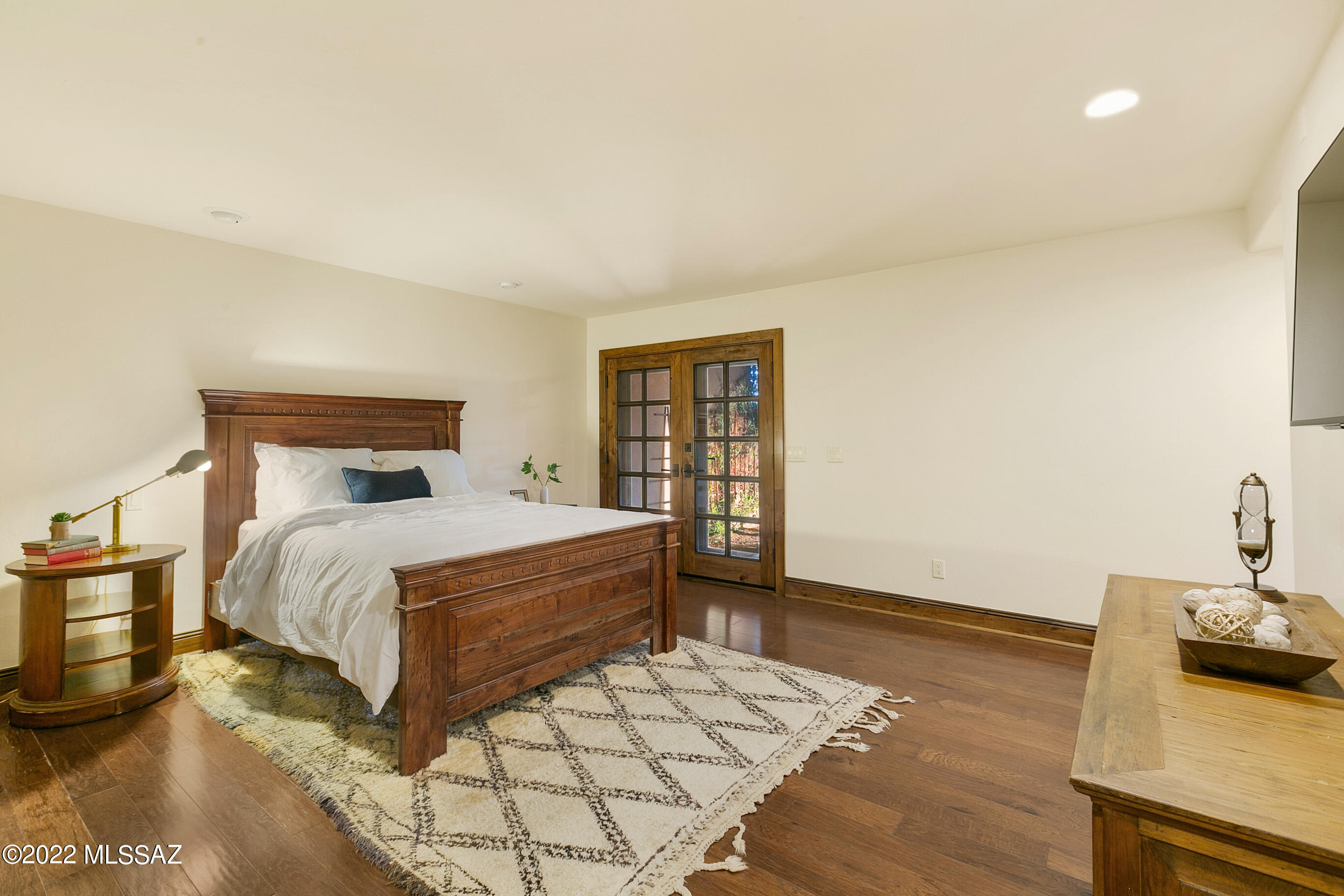 Country Club Vista (1-74) - Residential