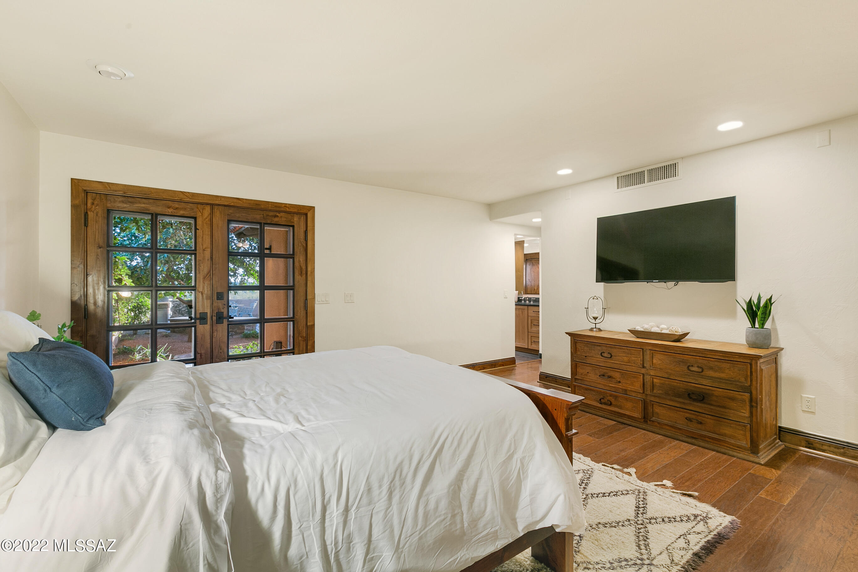 Country Club Vista (1-74) - Residential