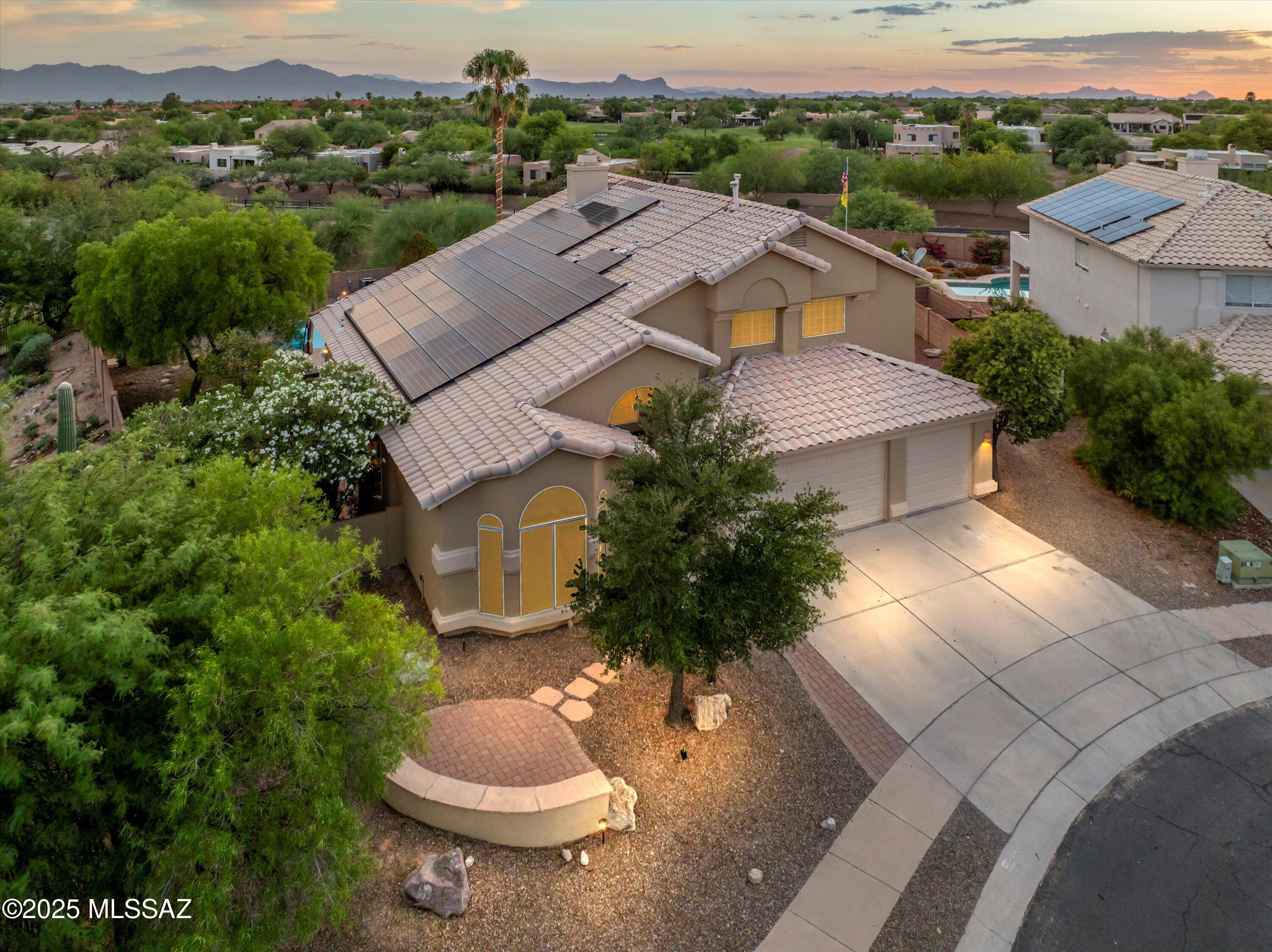 1351 W Canada Creek Place