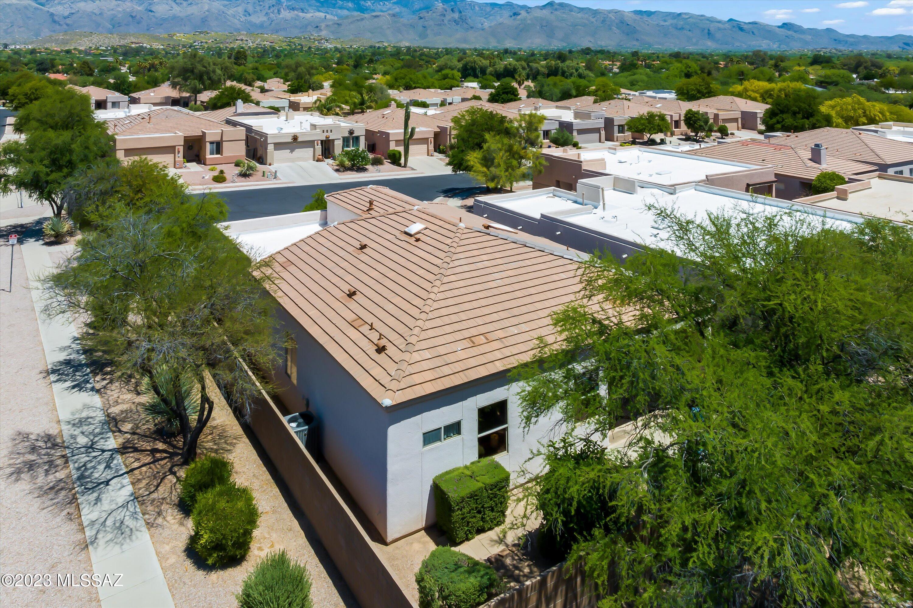 Rancho Esperero (1-343) - Residential