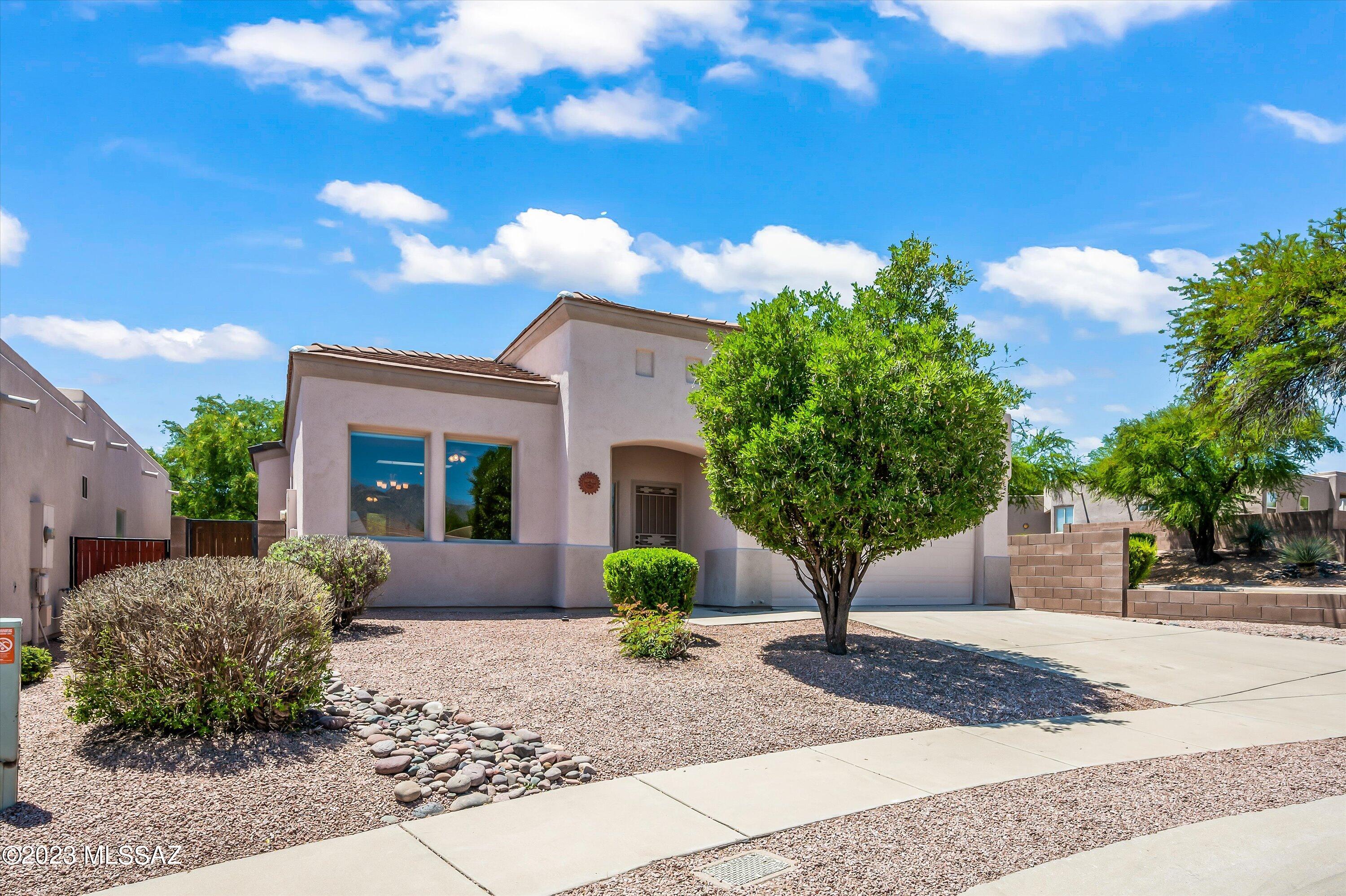 Rancho Esperero (1-343) - Residential