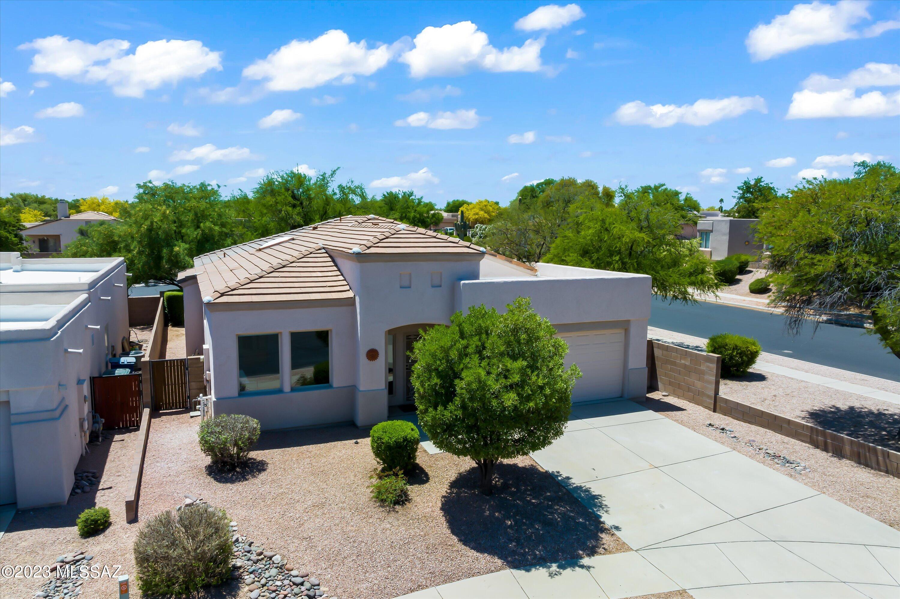 Rancho Esperero (1-343) - Residential