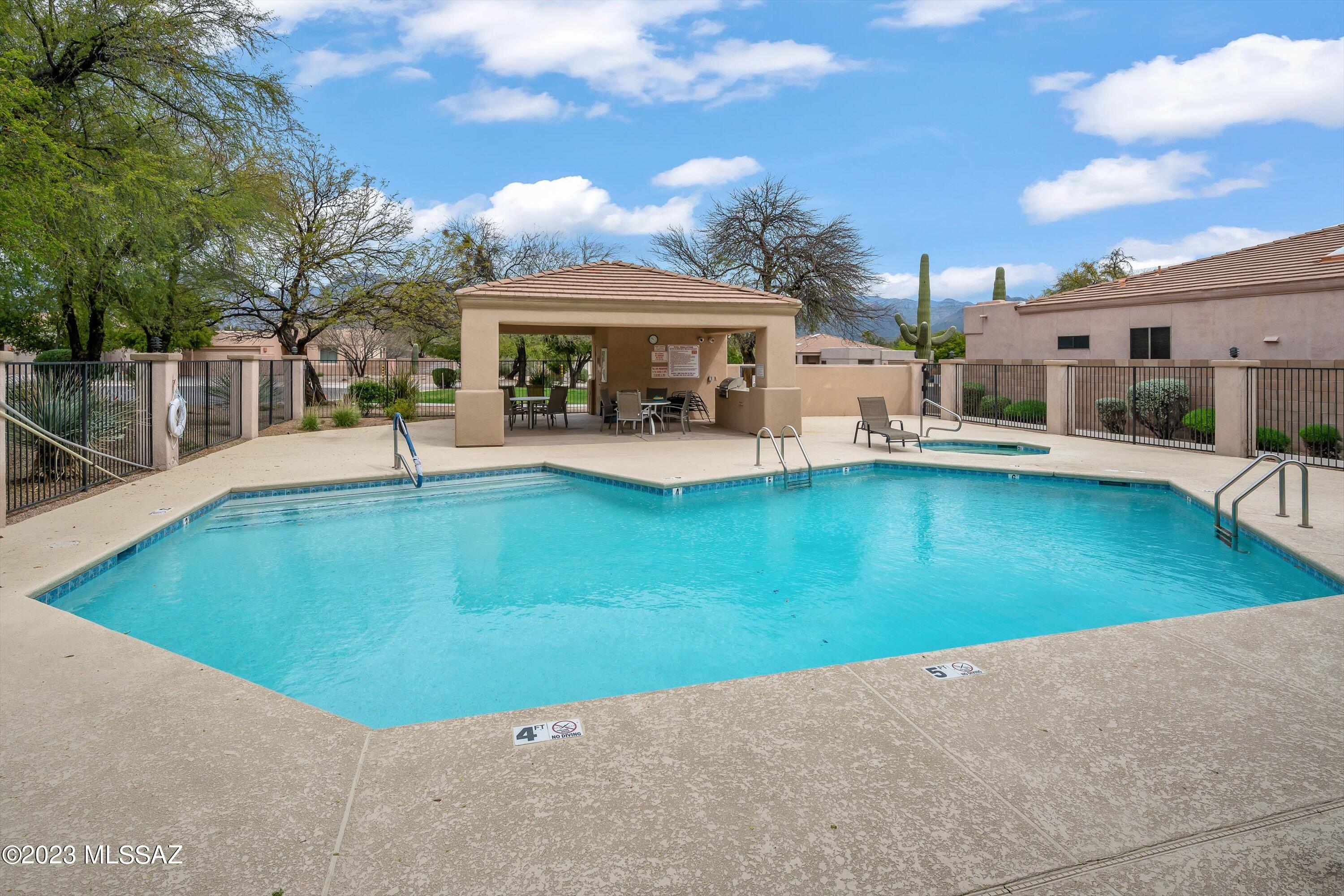 Rancho Esperero (1-343) - Residential