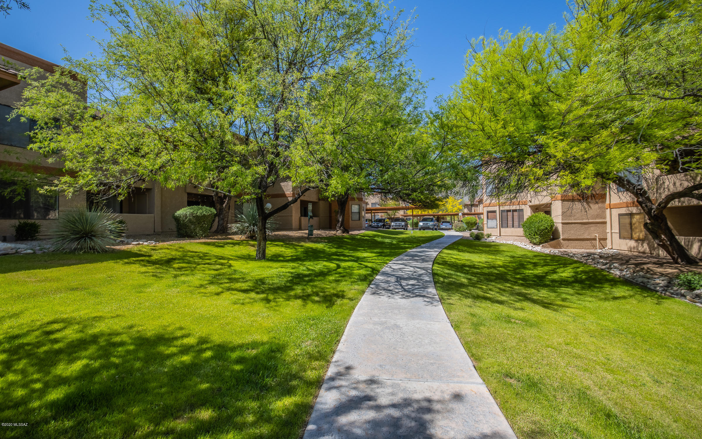 Villas at Sabino Canyon Condominiums - Residential
