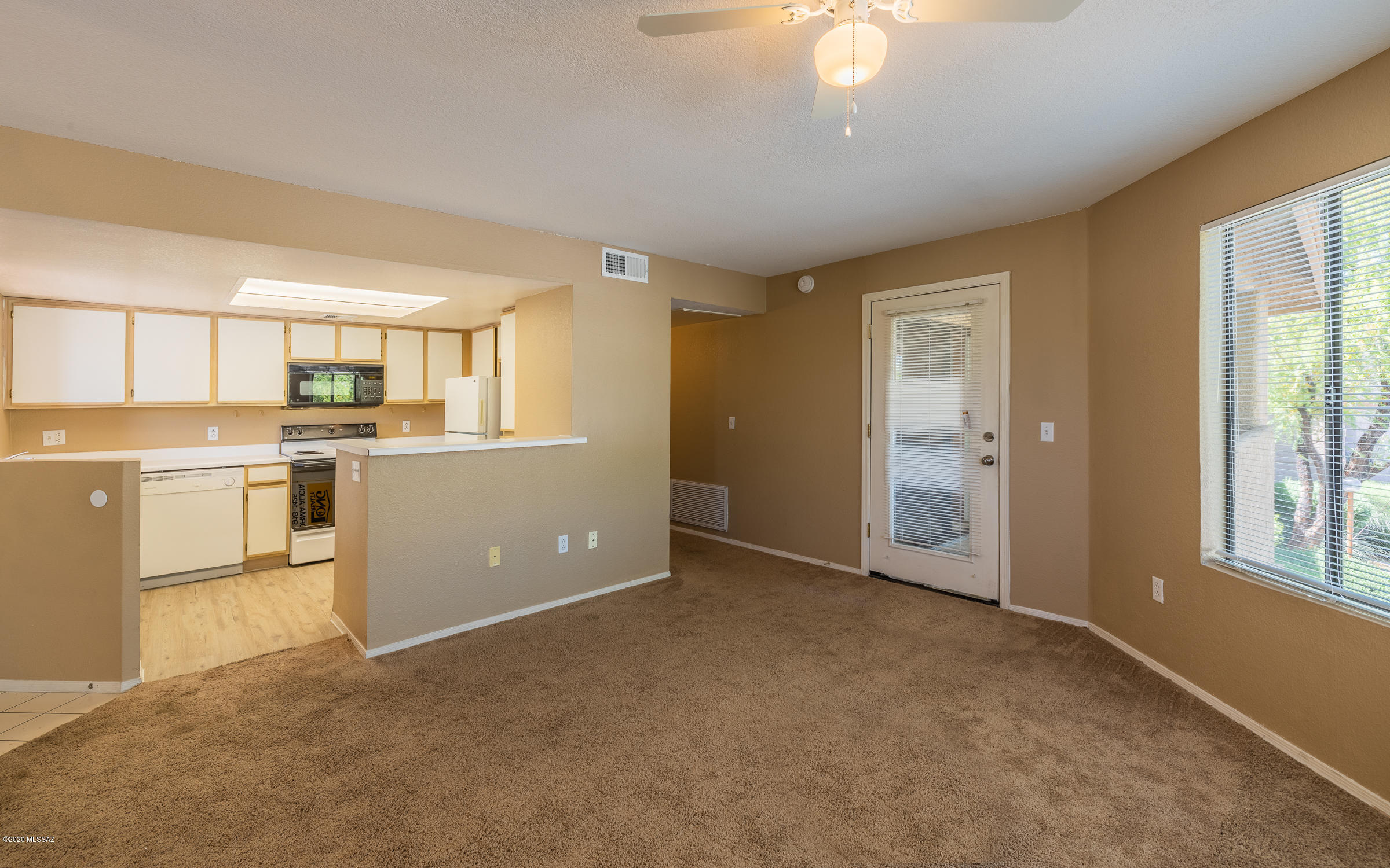 Villas at Sabino Canyon Condominiums - Residential