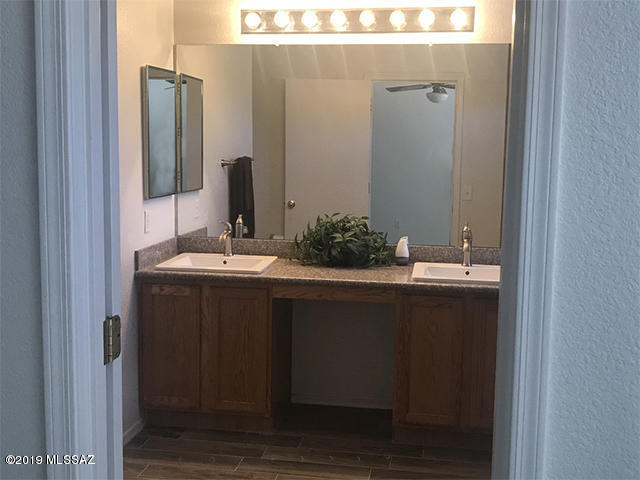 Arroyo Ridge (1 - 184) - Residential Lease