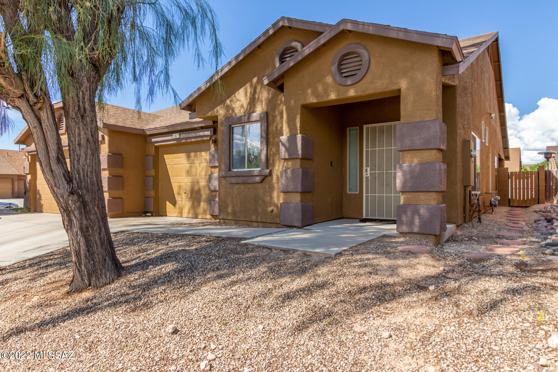 Tres Pueblos - Residential