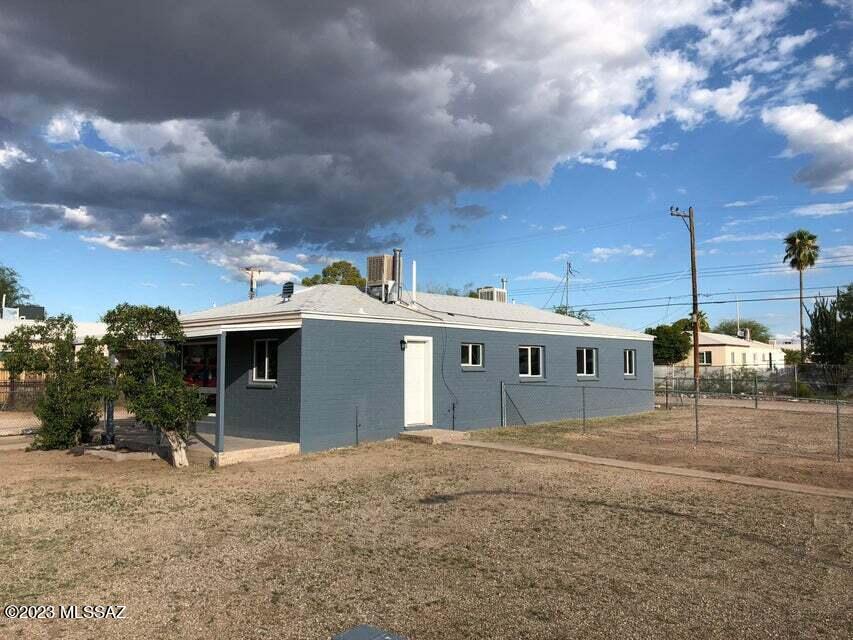 Sunland Gardens Amended - Residential Lease