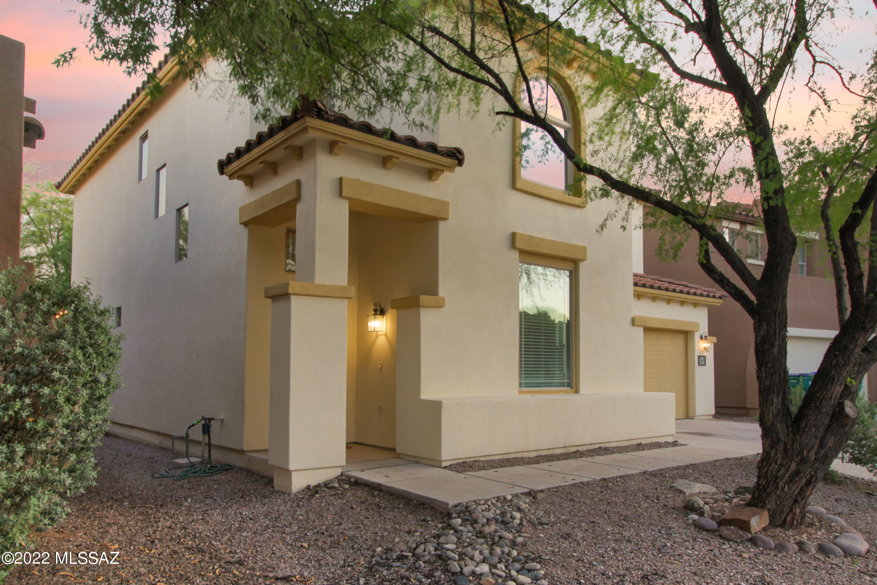 Presidio De Cancion (1-200) - Residential
