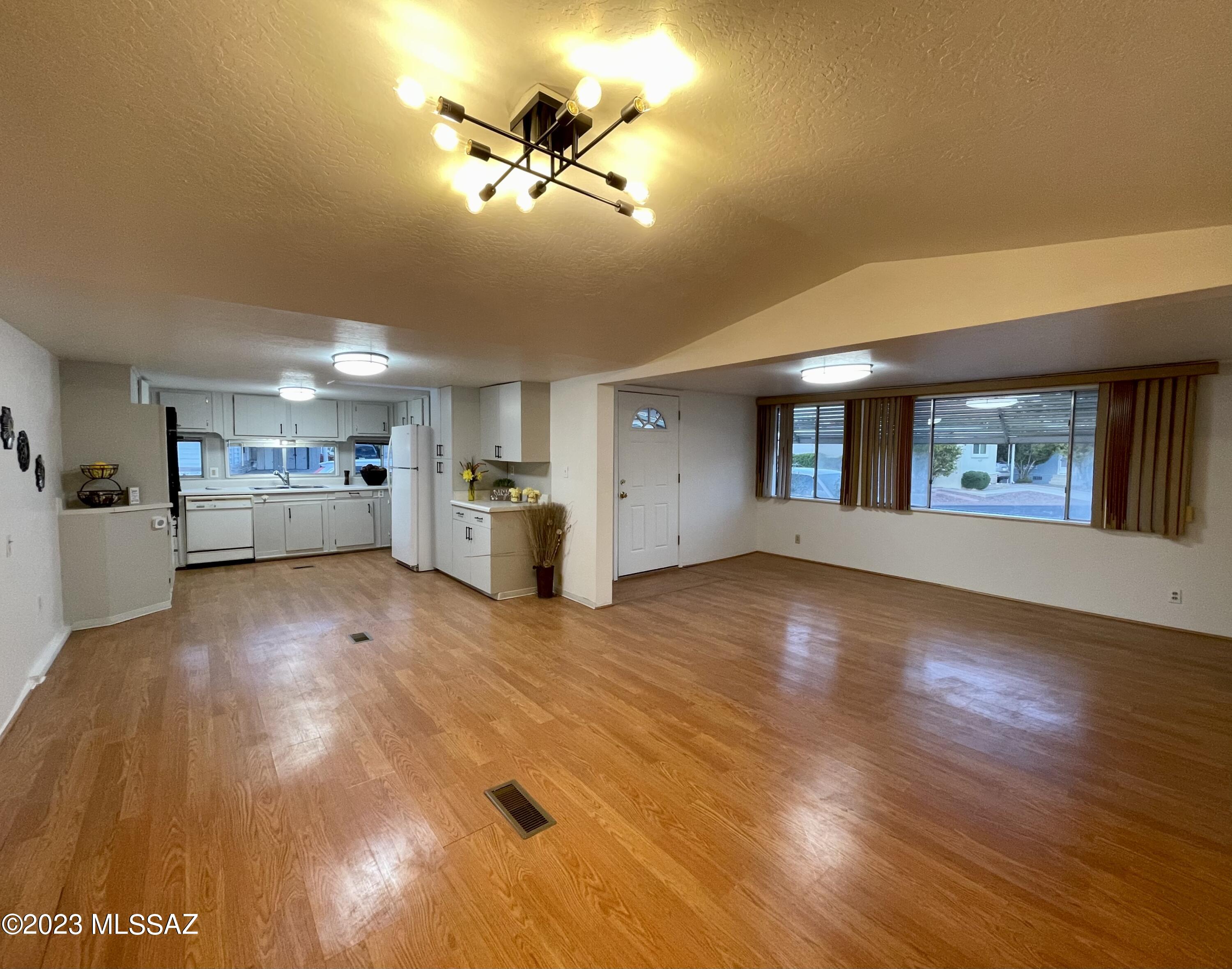 Tucson Estates (1-192) - Residential