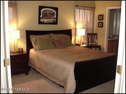 Saddlewood Heights (1-102) - Residential Lease