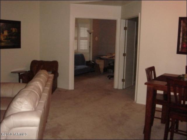 Saddlewood Heights (1-102) - Residential Lease