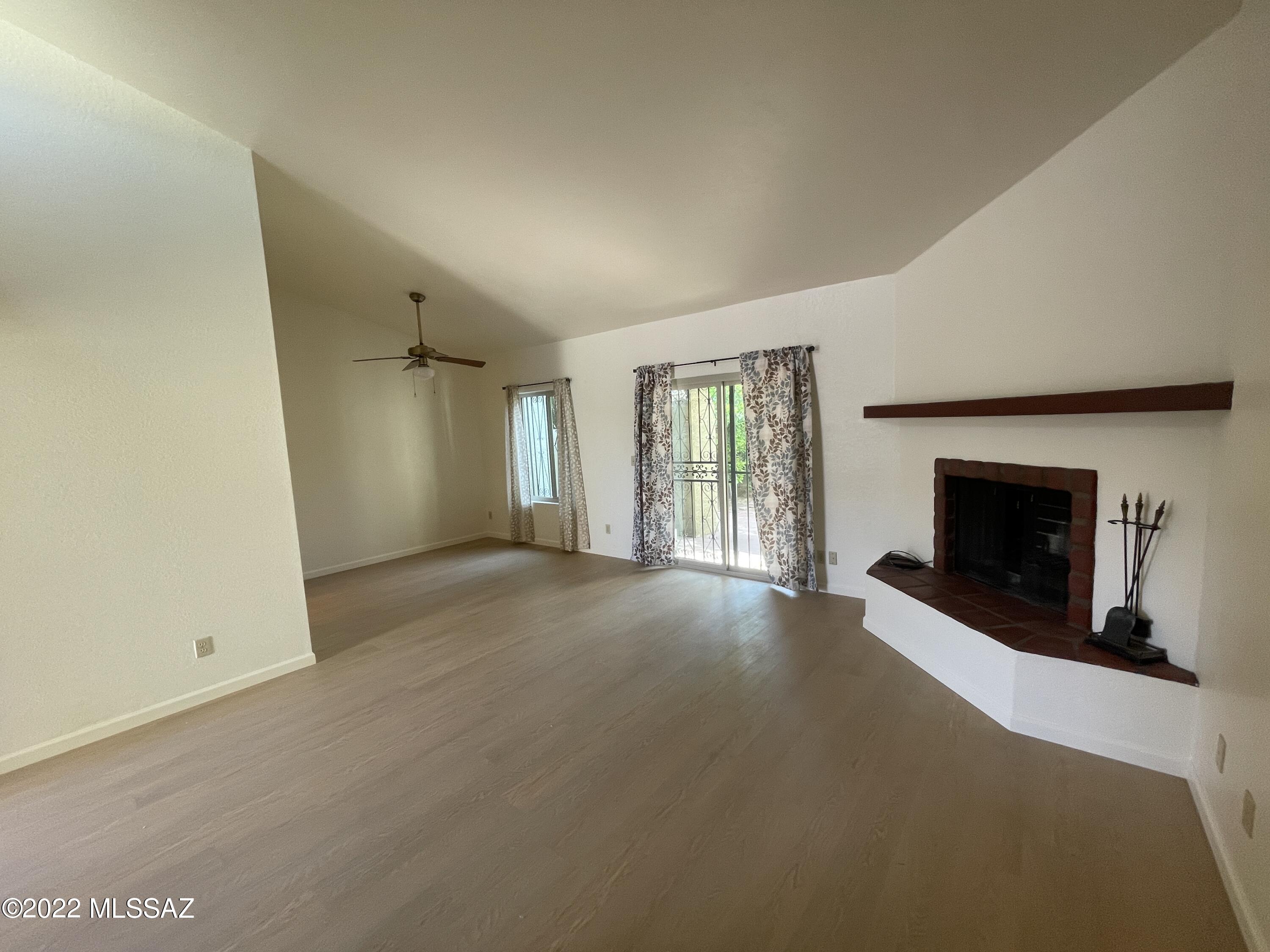 Richland Heights Townhouses - Residential