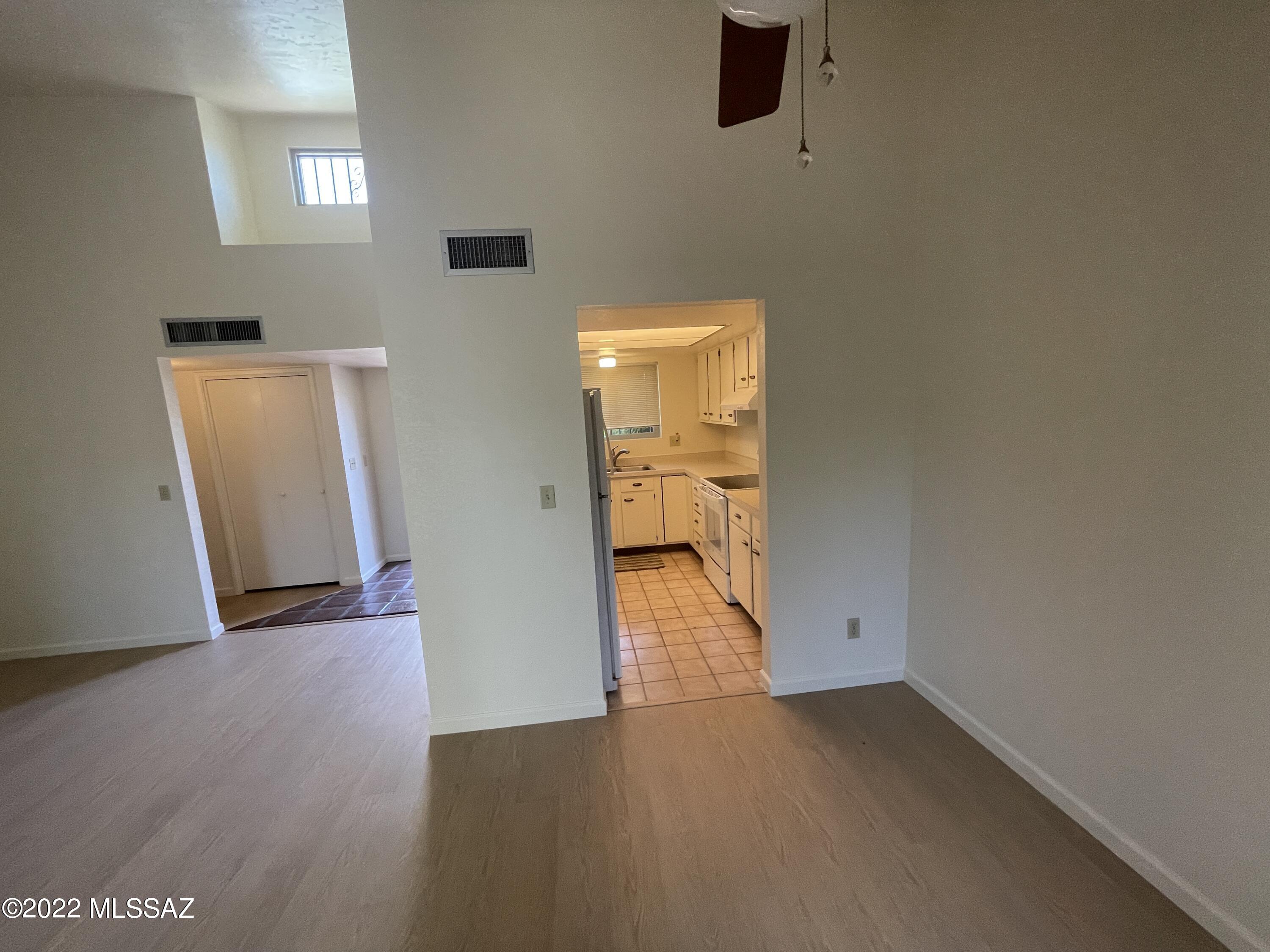 Richland Heights Townhouses - Residential