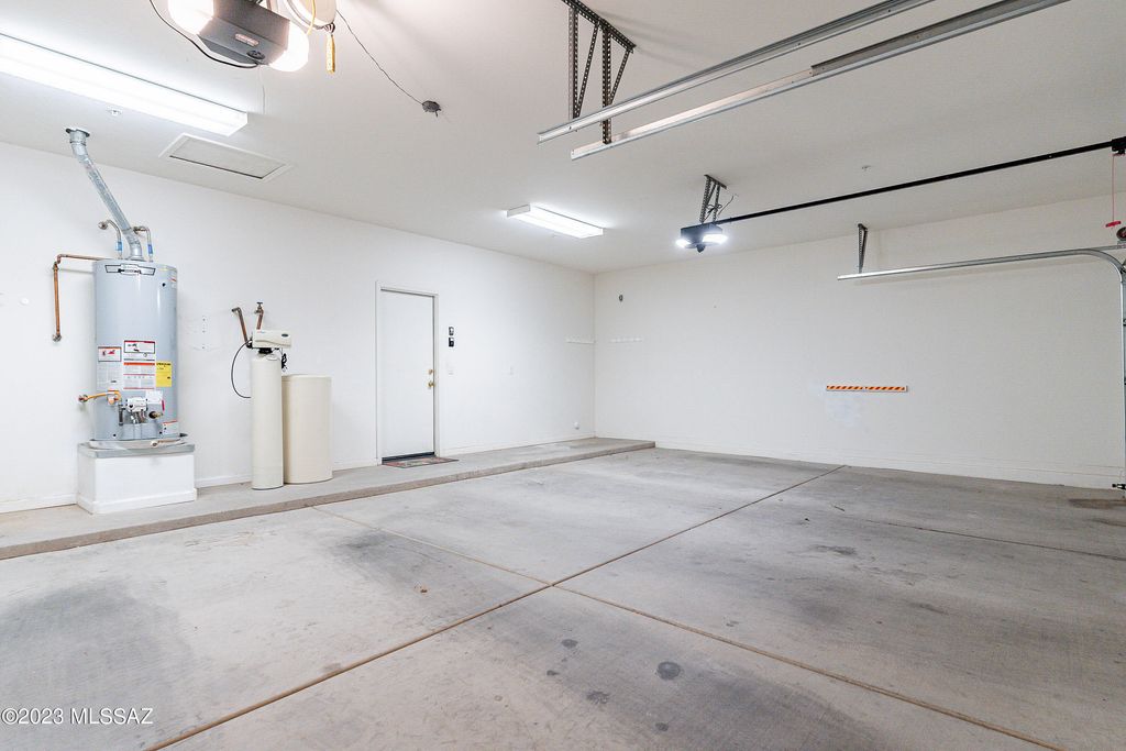 listing image 42