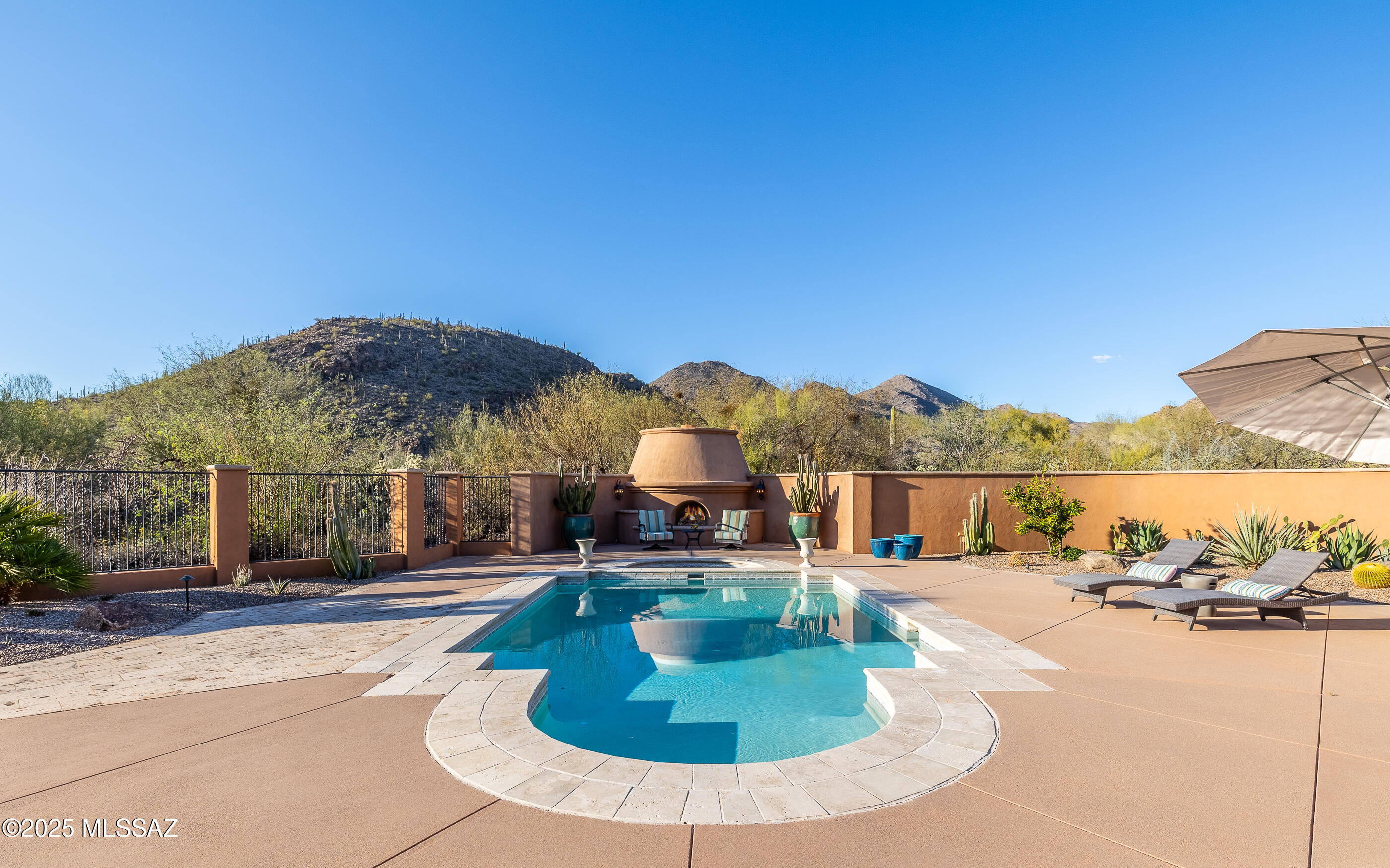 Canyon Pass At Dove Mountain - Residential