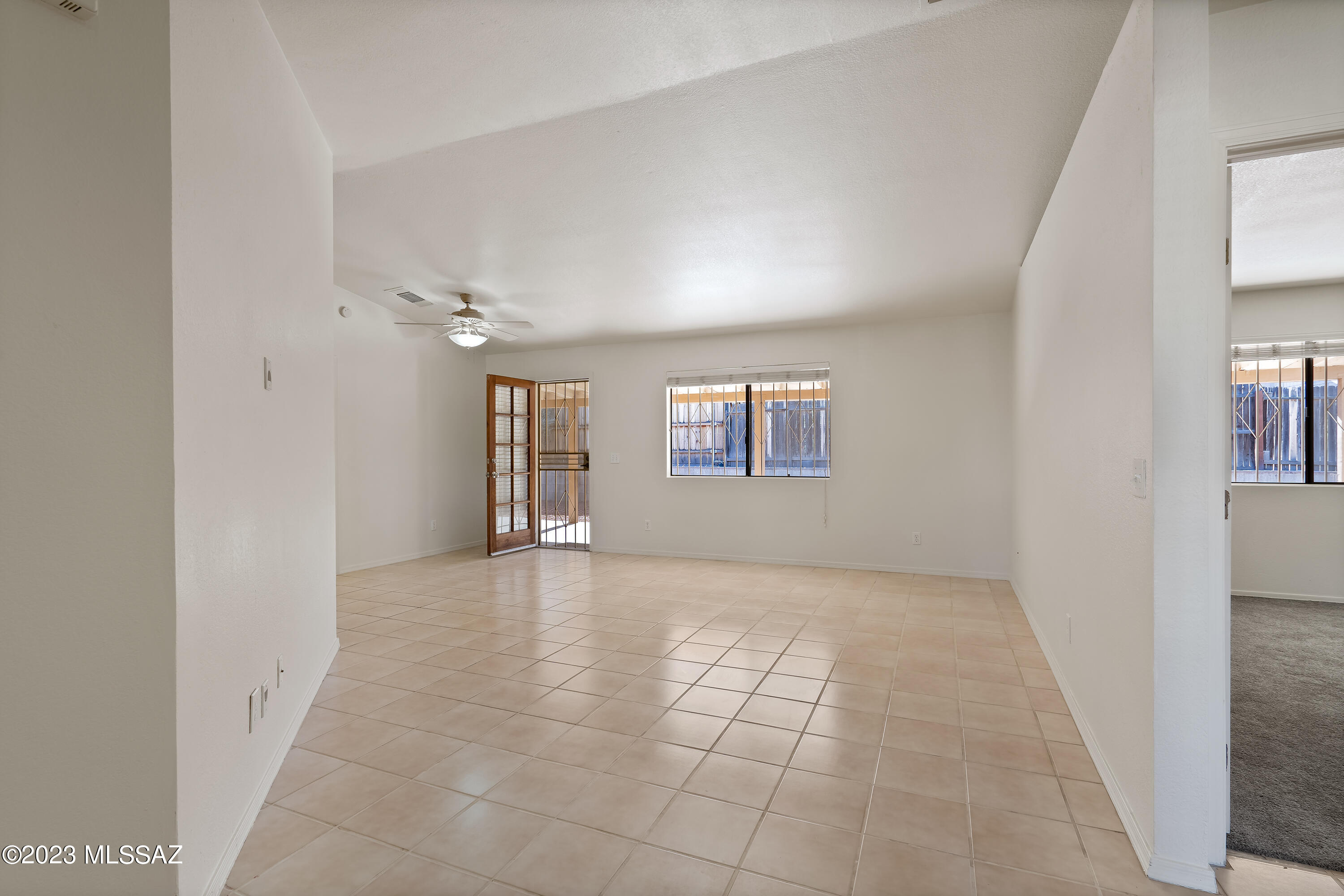 Oak Tree at Midvale (520-620) - Residential