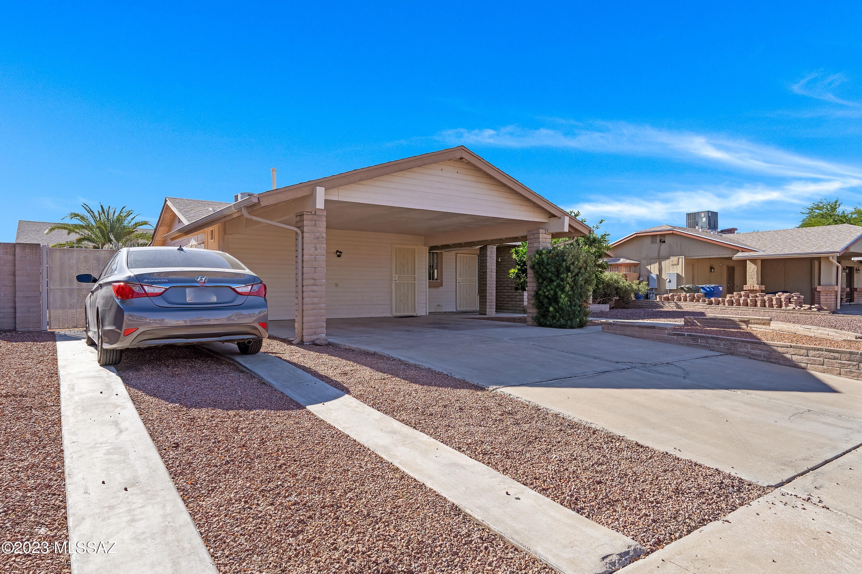 Oak Tree at Midvale (520-620) - Residential