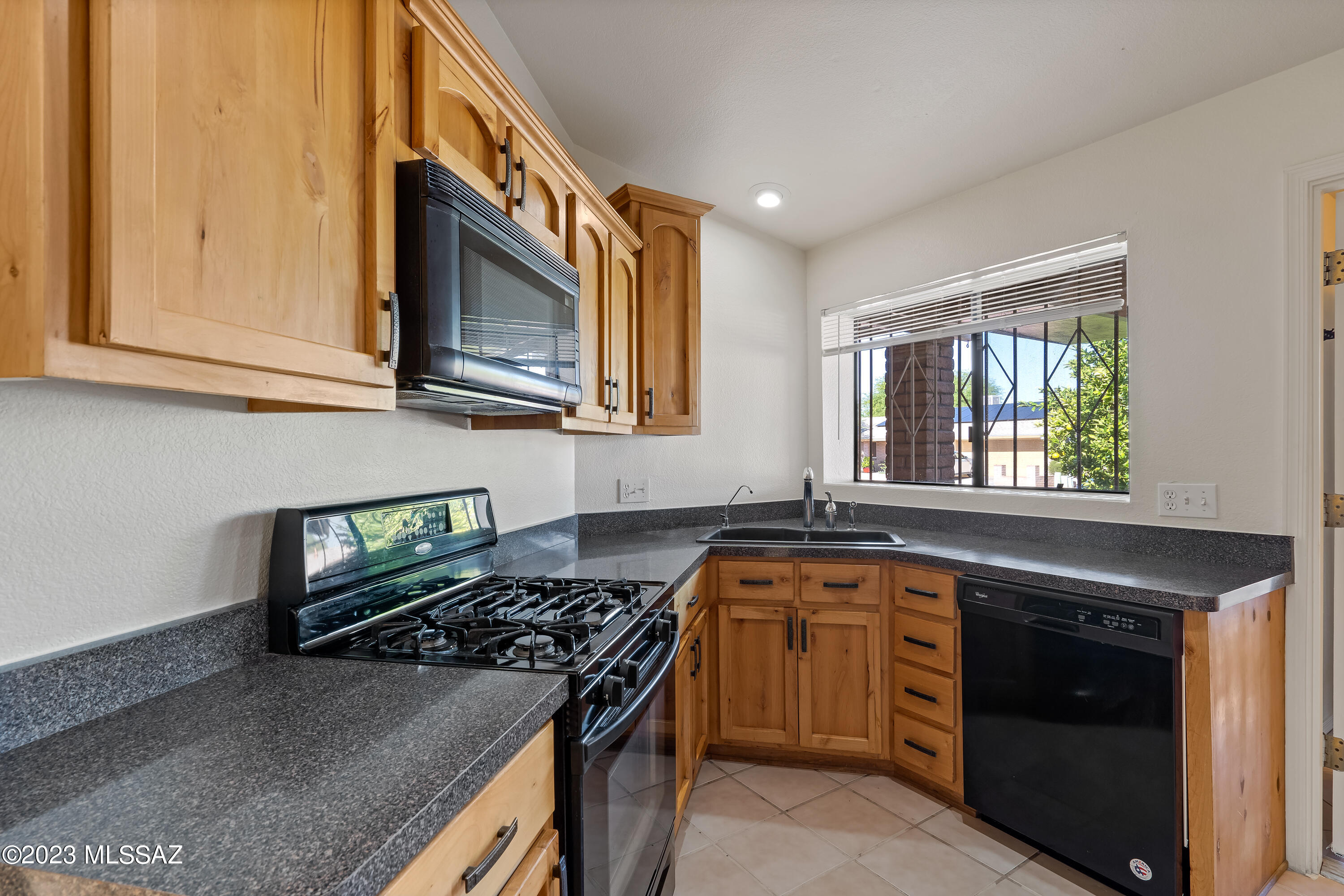 Oak Tree at Midvale (520-620) - Residential