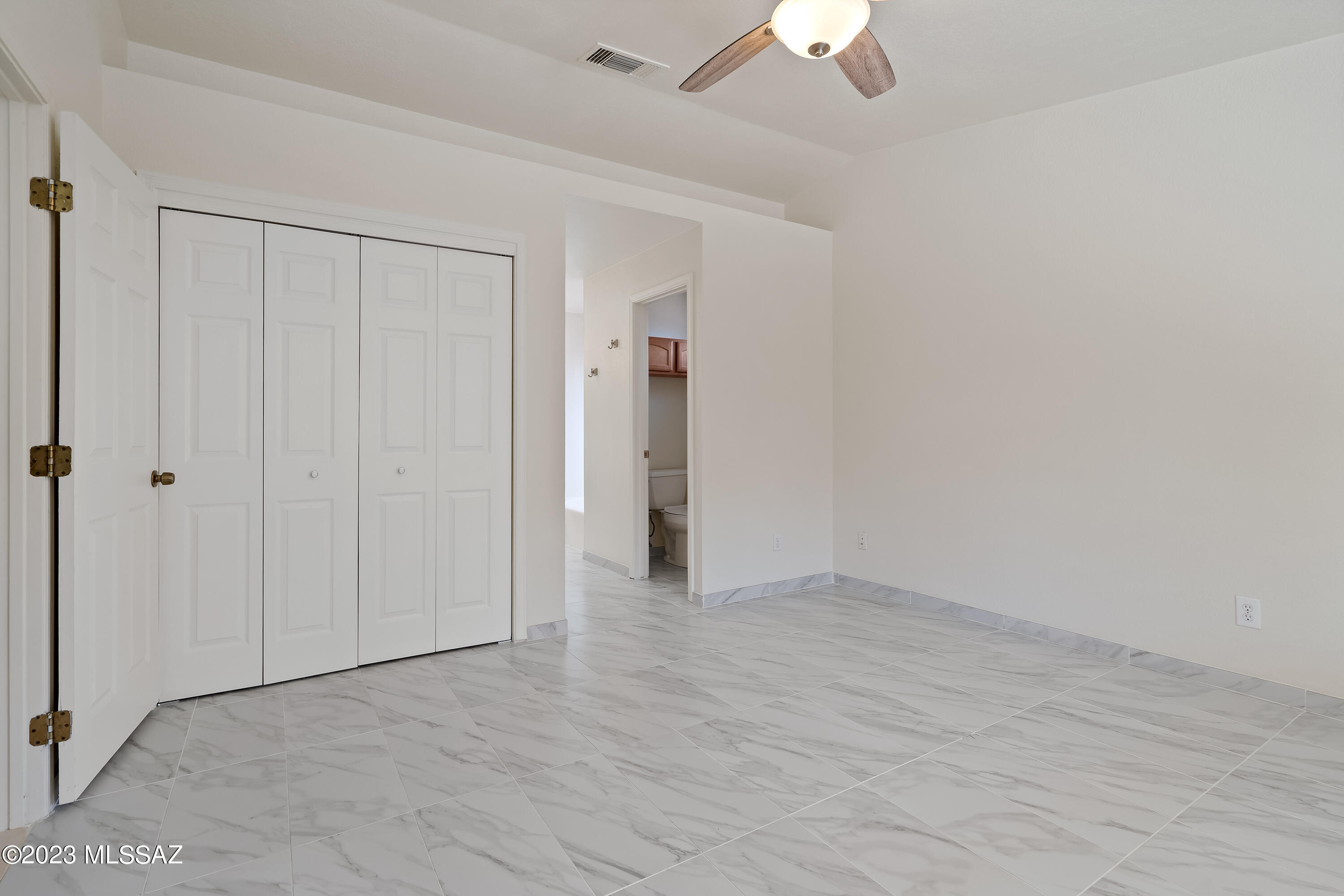 Oak Tree at Midvale (520-620) - Residential