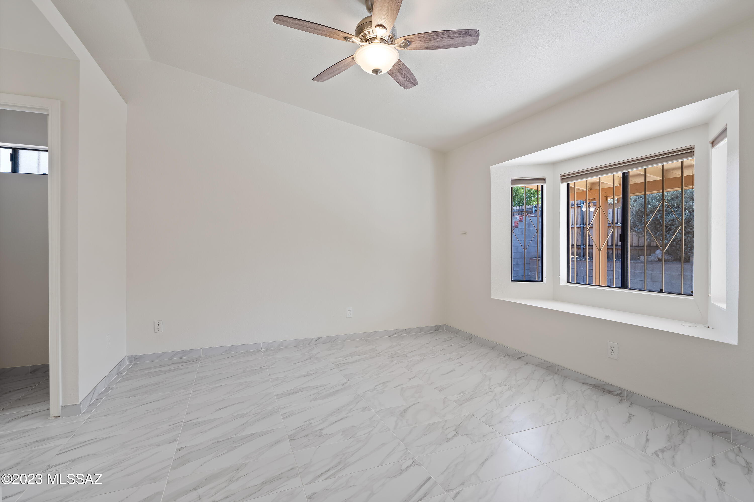 Oak Tree at Midvale (520-620) - Residential