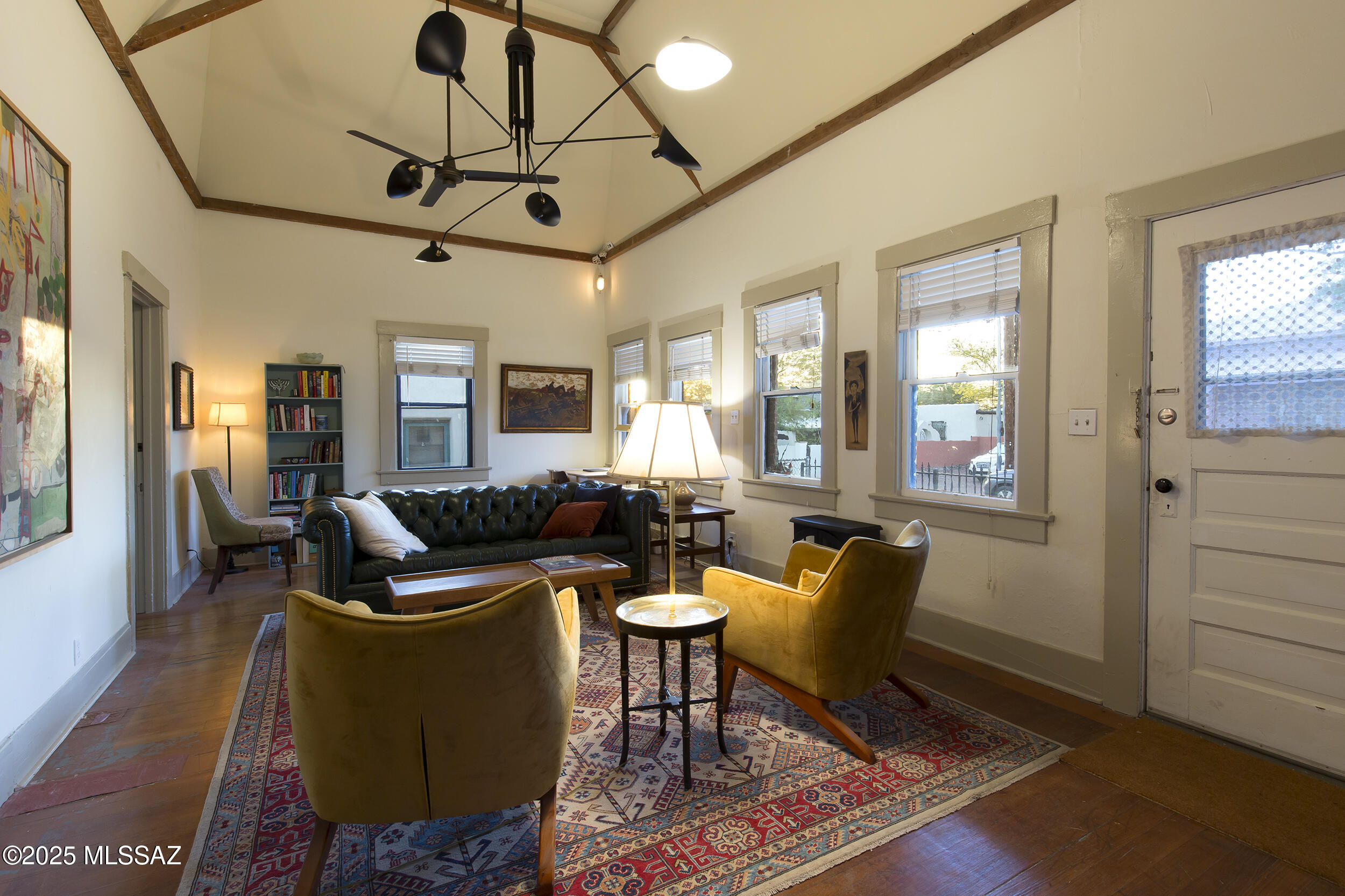 34 W Kennedy Street