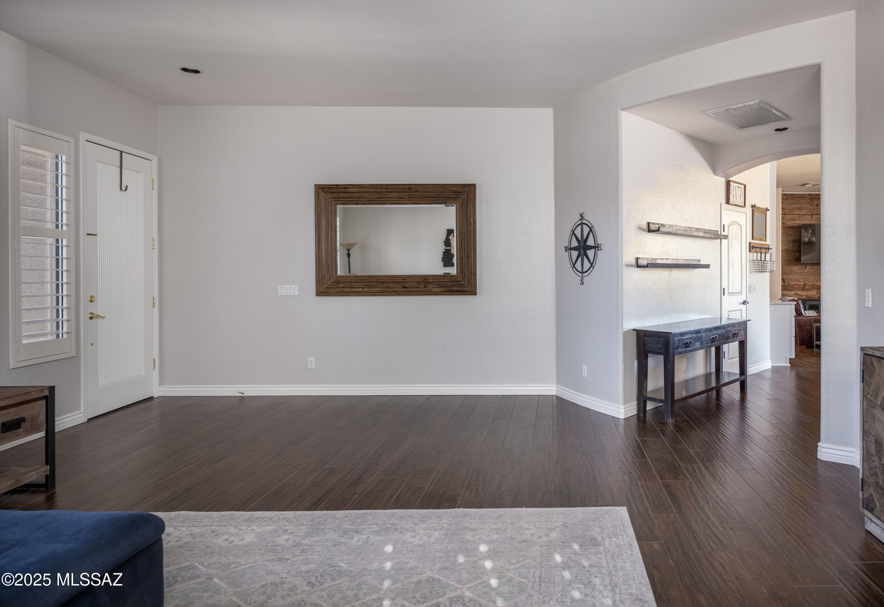 11880 N Thornbush Drive