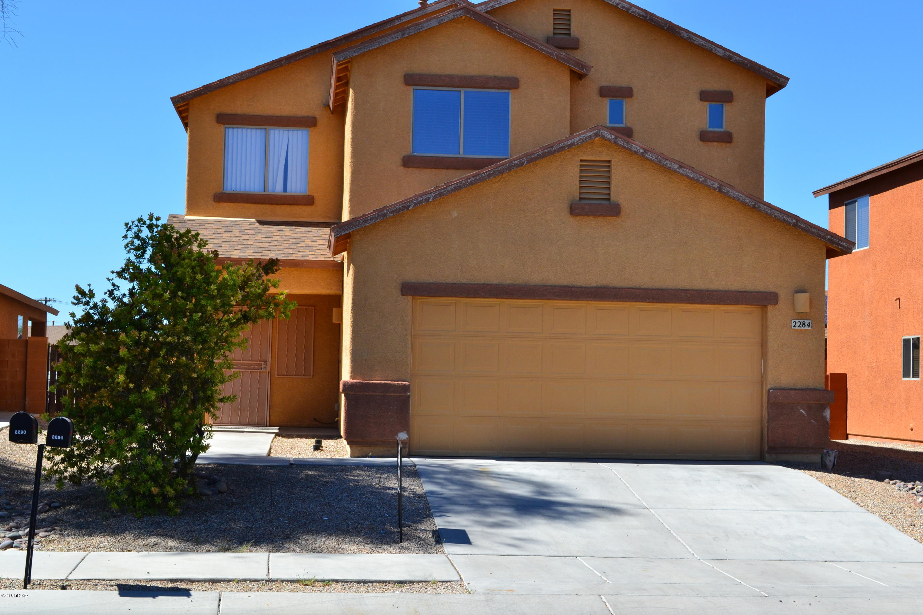 Tres Pueblos - Residential Lease